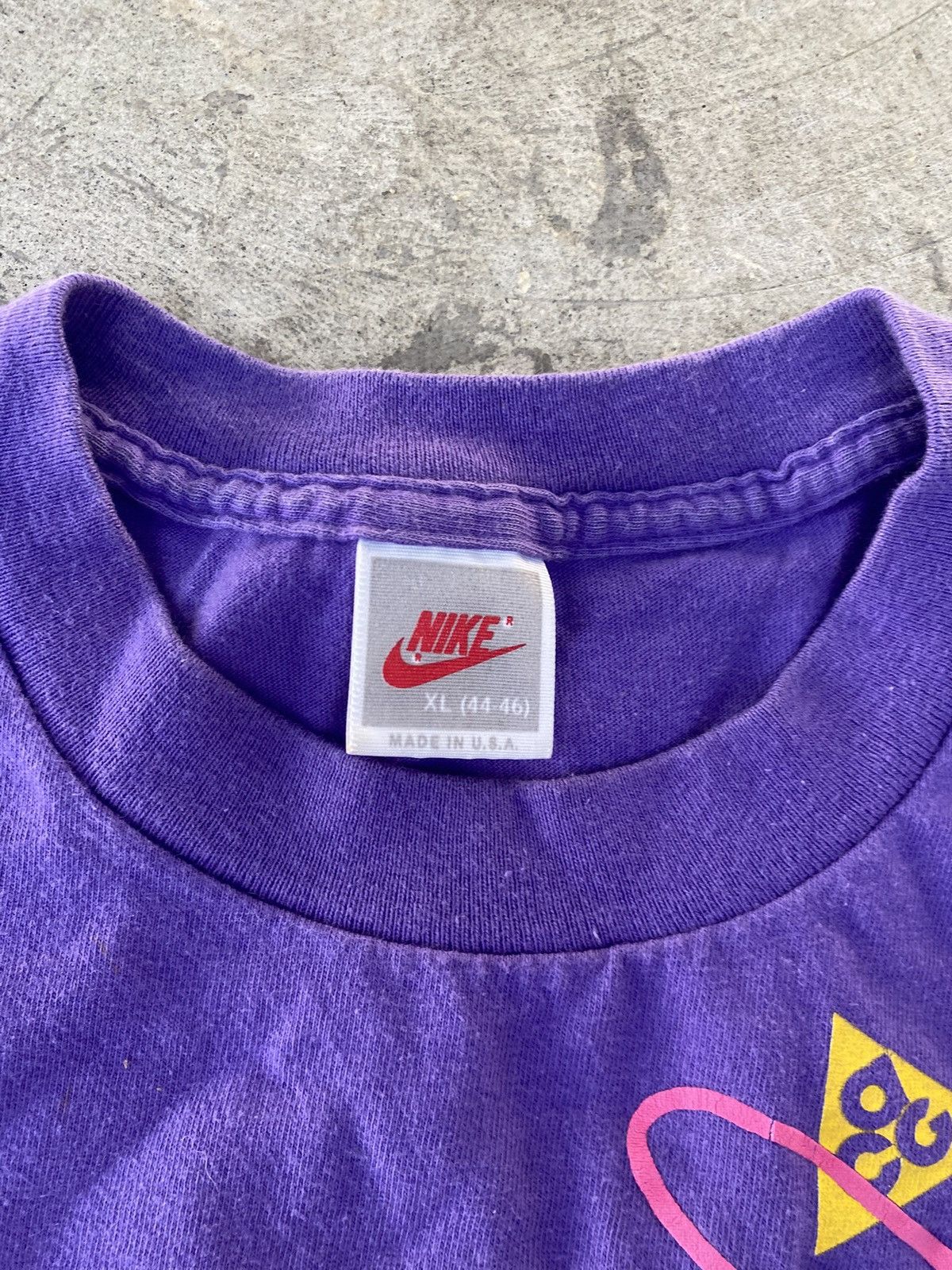 Nike ACG Nike Vintage Cropped Purple Tee ACG Size US XL / EU 56 / 4 - 3 Thumbnail