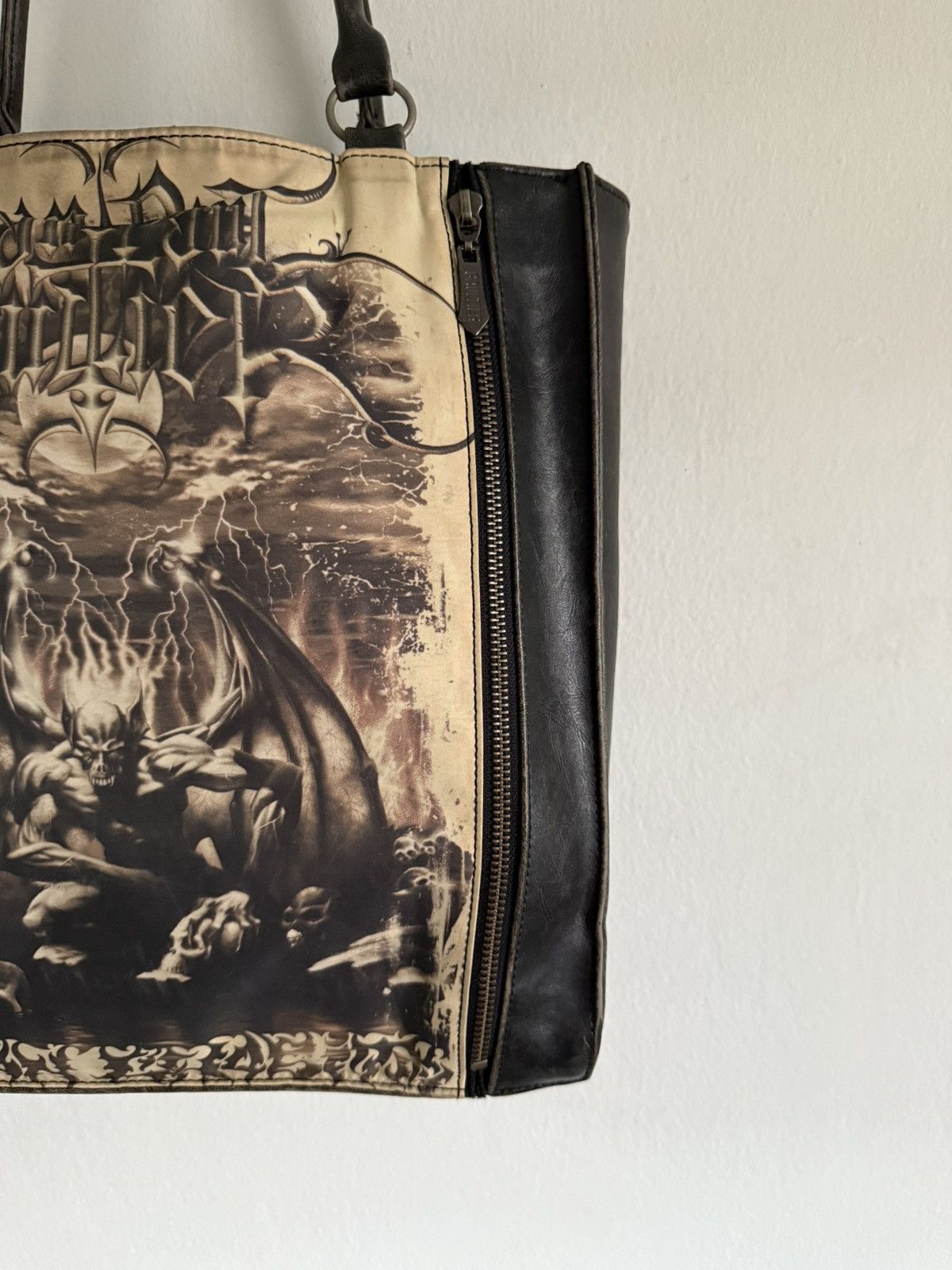 Jean Paul Gaultier AW2001 Rare Vintage Jean paul gaultier Satan/gargoyle bag Size ONE SIZE - 5 Thumbnail