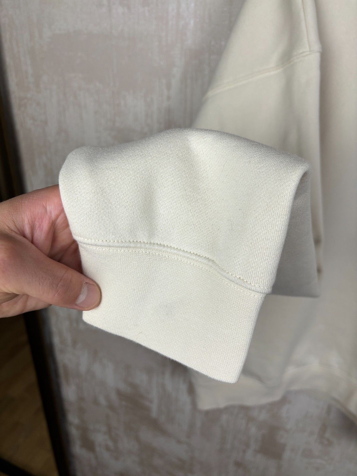 Essentials Essentials Fear of God Turtleneck Sweatshirt Cream Ivory Size US XXL / EU 58 / 5 - 11 Thumbnail