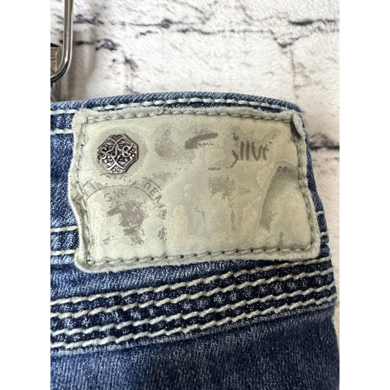 Silver Jeans Co. VINTAGE? No. Silver Jeans Co. Women's Denim Shorts Size 32x7 Size 24" / US 00 / IT 34 - 6 Thumbnail