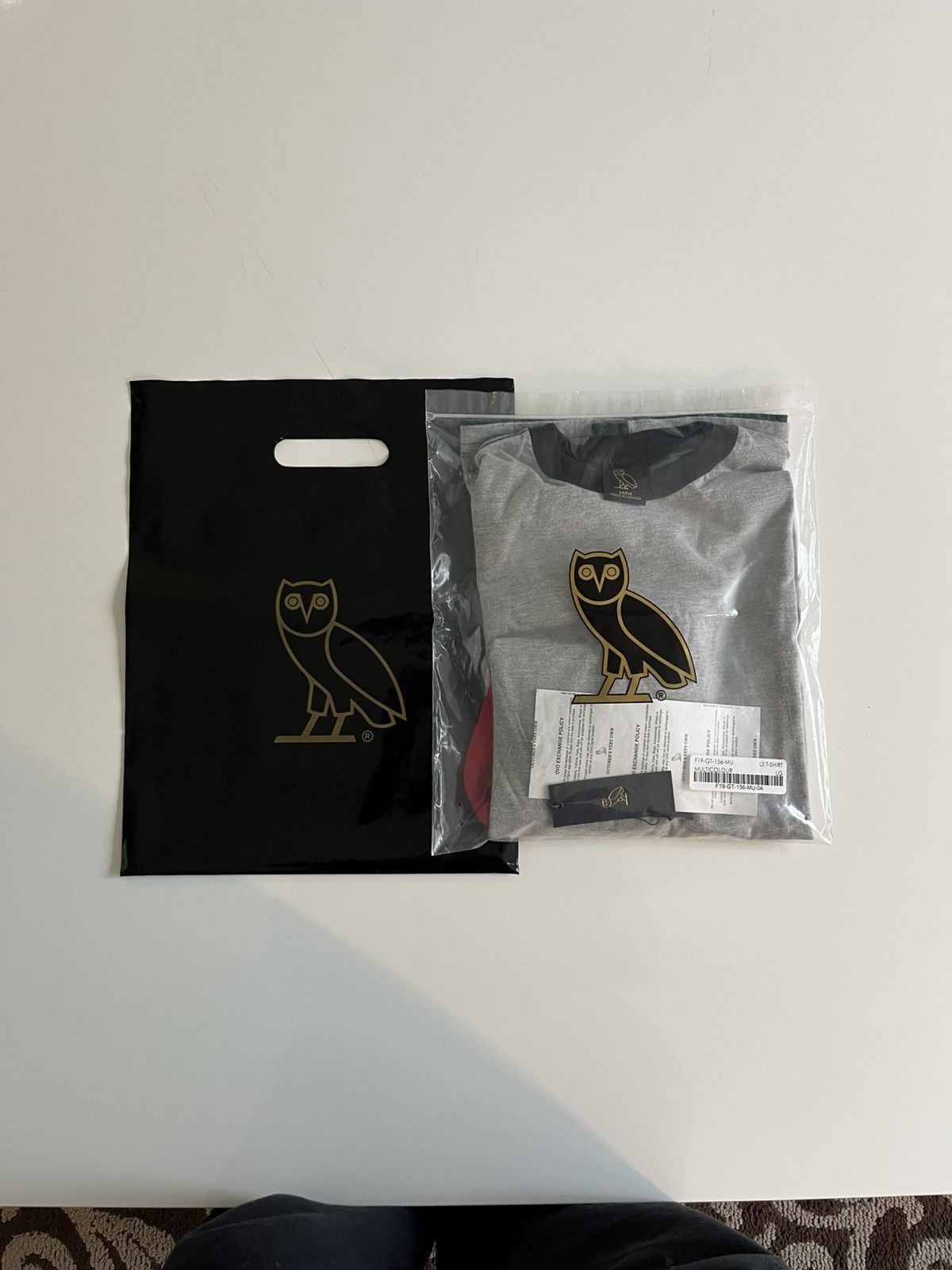October's Very Own Ovo Longsleeve Size US M / EU 48-50 / 2 - 2 Thumbnail