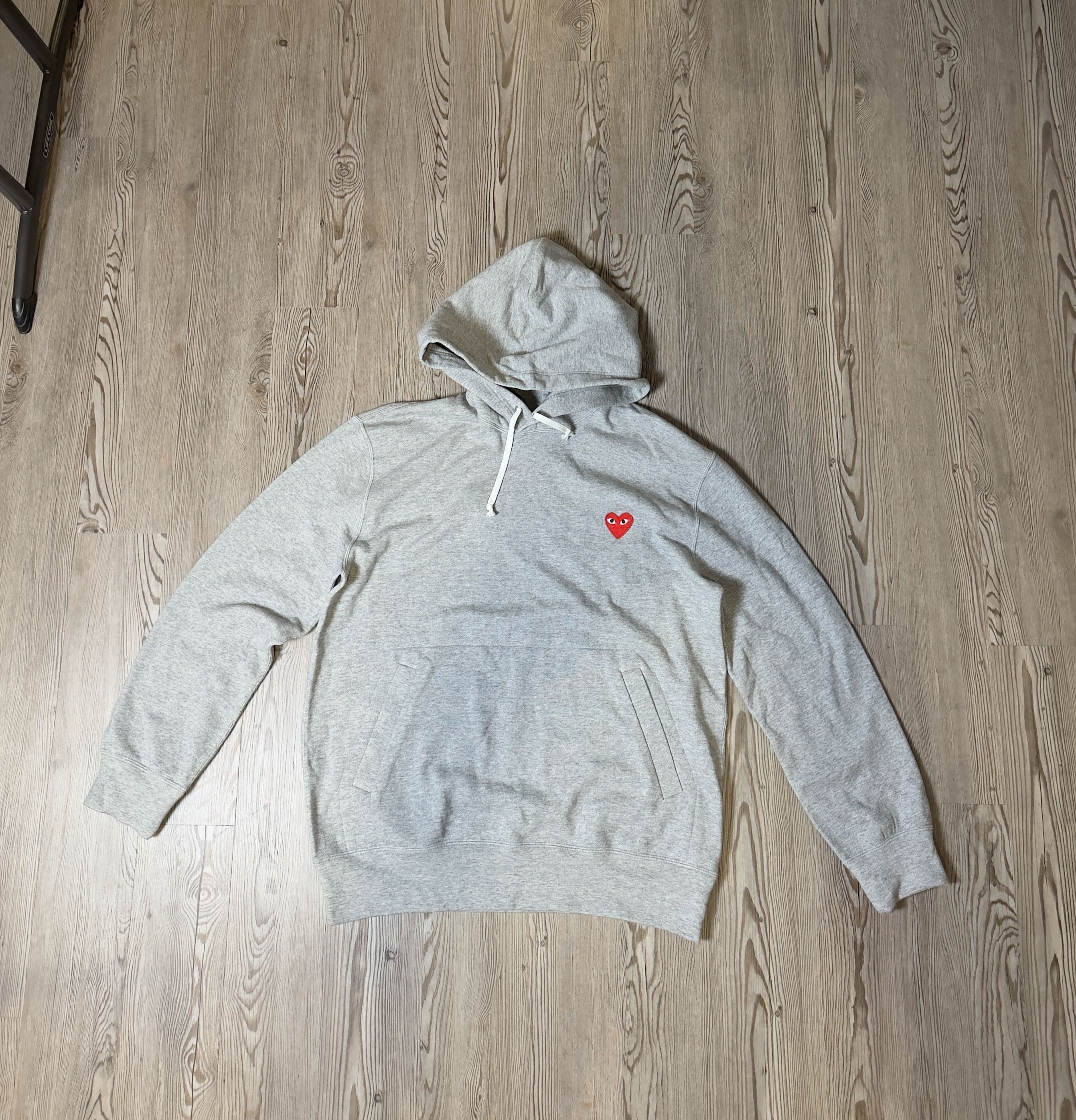 Comme des Garcons PLAY CDG PLAY Hoodie Size US M / EU 48-50 / 2 - 1 Thumbnail