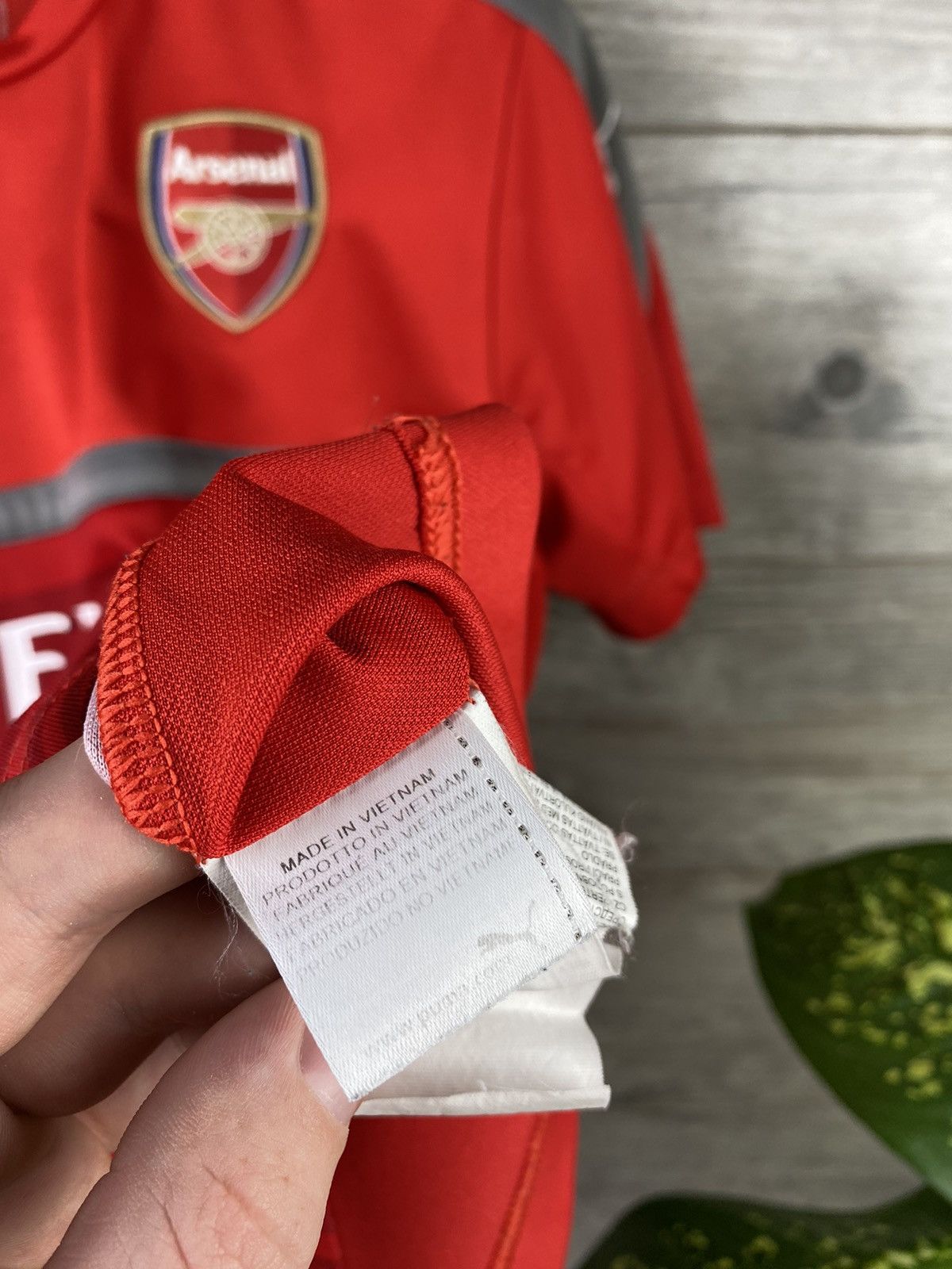 Puma Arsenal Puma 2016 2017 football jersey Size M Size US M / EU 48-50 / 2 - 8 Thumbnail