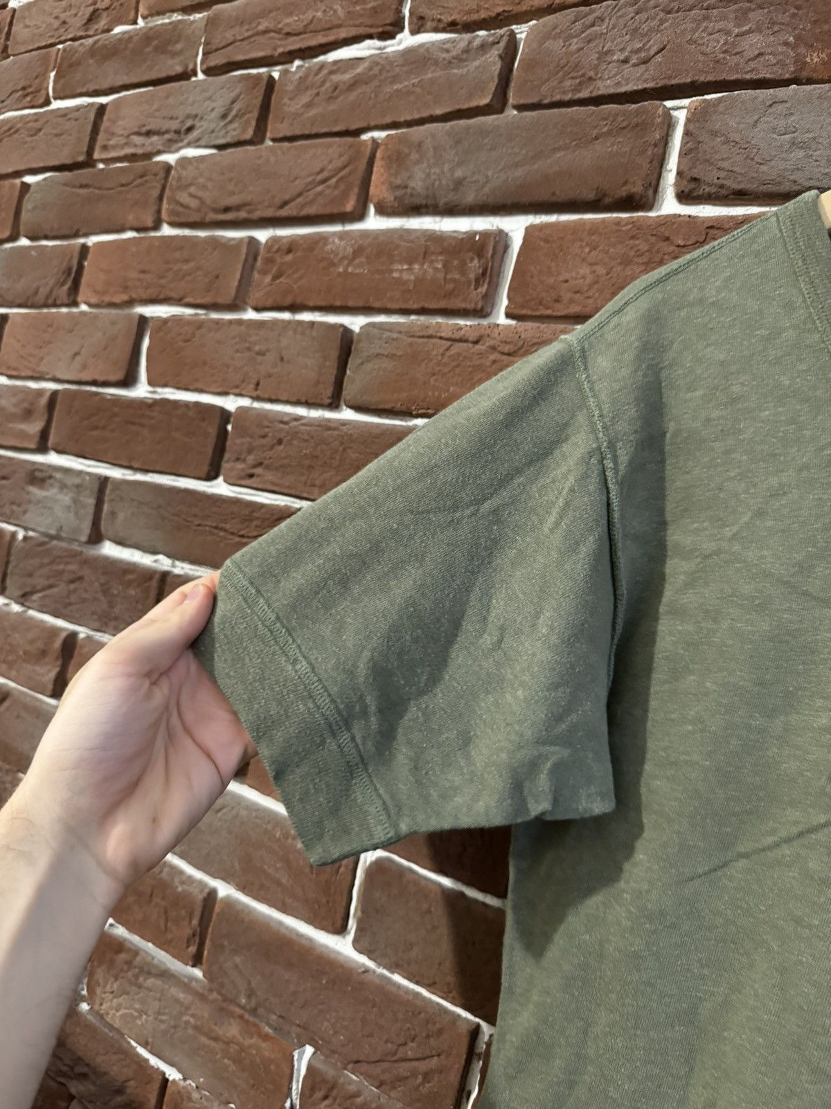 Vintage 70s Vintage Rare Colour Military Green Blank Sweatshirt Crew Size US L / EU 52-54 / 3 - 5 Thumbnail