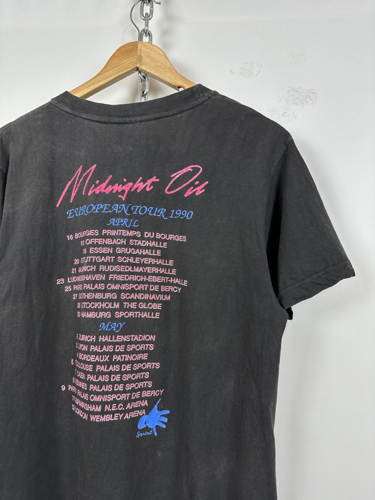 Band Tees 1990 Vintage Midnight Oil Blue Sky Mining Tour Shirt Size US M / EU 48-50 / 2 - 13 Thumbnail