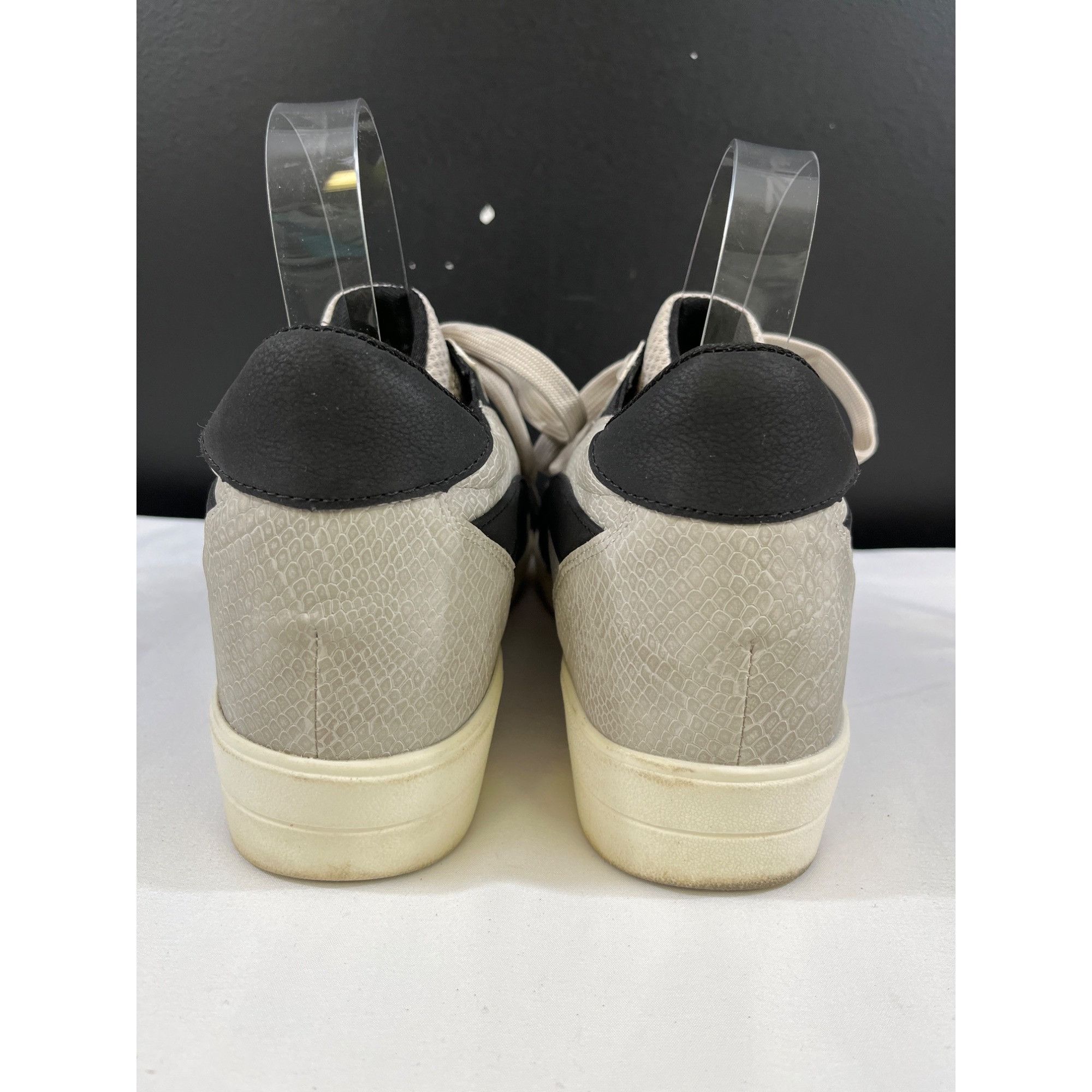 Other Ryka Viv Women's Grey Casual Leather Sneakers Size 9.5 SKU 6 Size US 9.5 / IT 39.5 - 4 Thumbnail