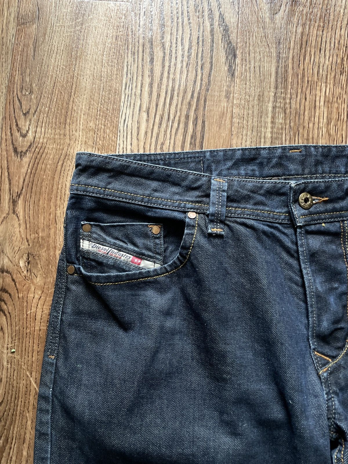 Diesel Vintage Diesel Larkee Blue Wash Distressed Loose Jeans Size US 34 / EU 50 - 11 Thumbnail