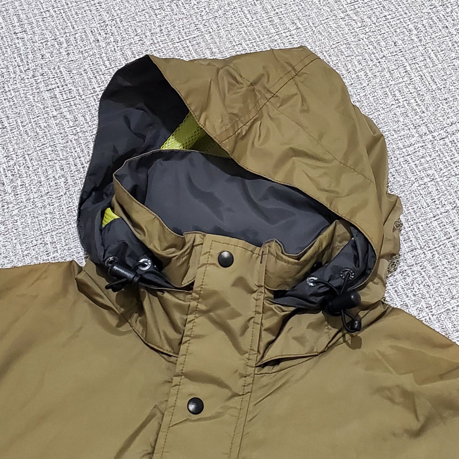 Other SHIMANO NEXUS BRADO Dryshield Fishing Jacket Size US L / EU 52-54 / 3 - 15 Thumbnail