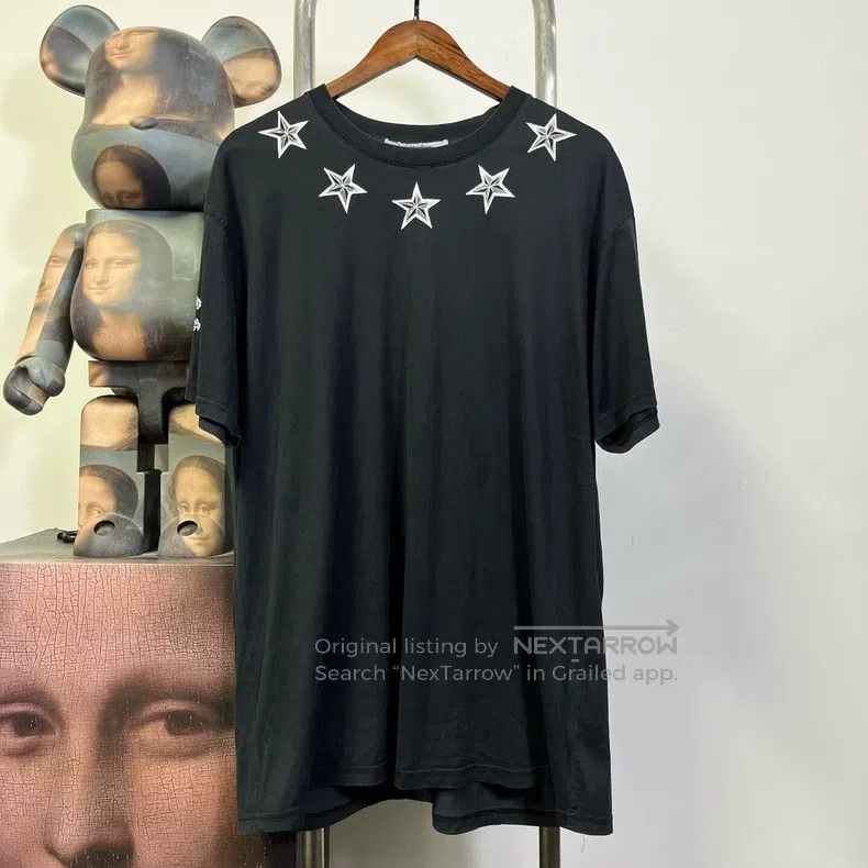 Givenchy Givenchy Five-pointed Star Short Sleeve Size US M / EU 48-50 / 2 - 1 Thumbnail