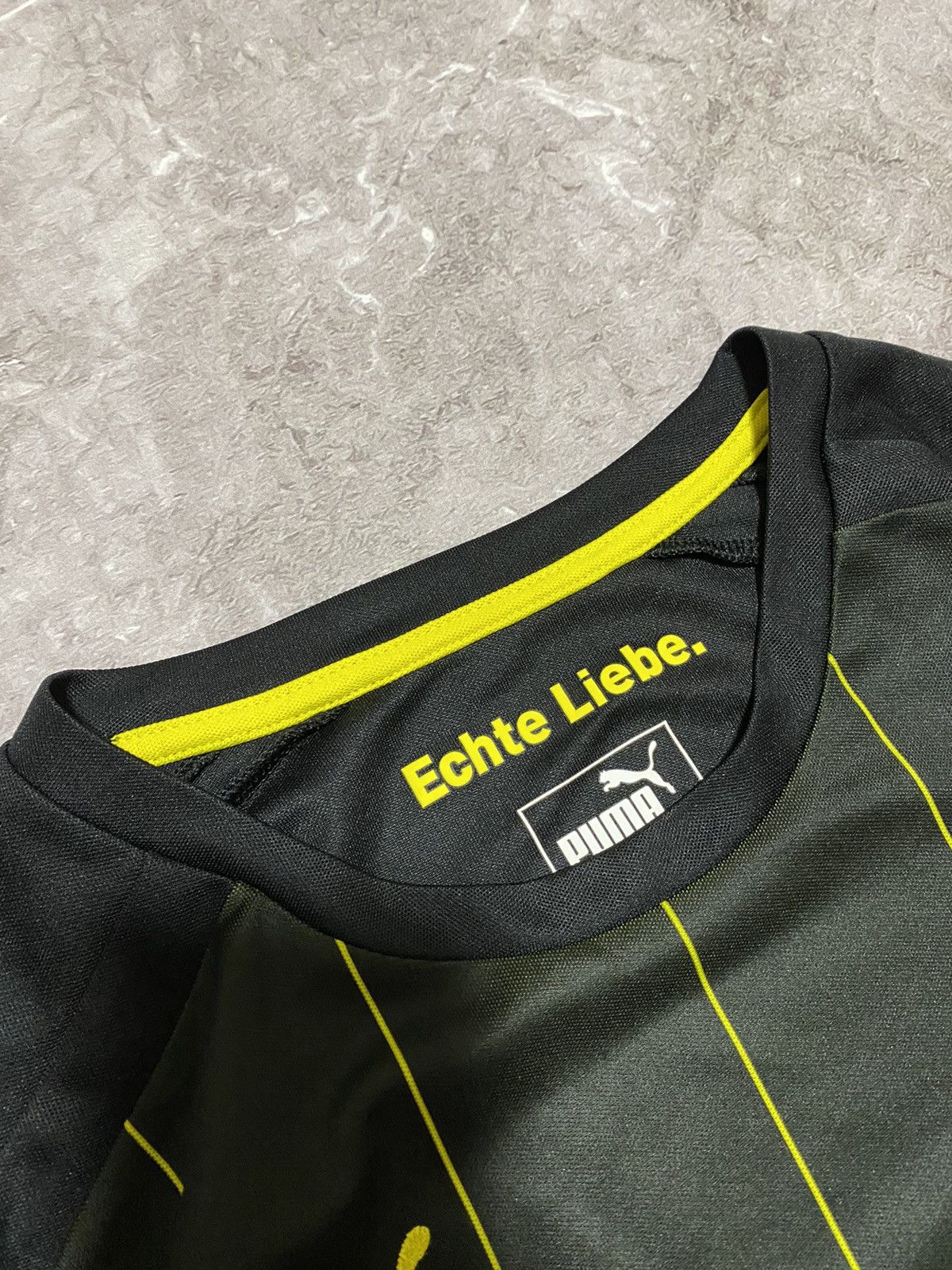 Puma Puma BVB Borussia Dortmund 15-16 Away Soccer Football Jersey Size US S / EU 44-46 / 1 - 13 Thumbnail