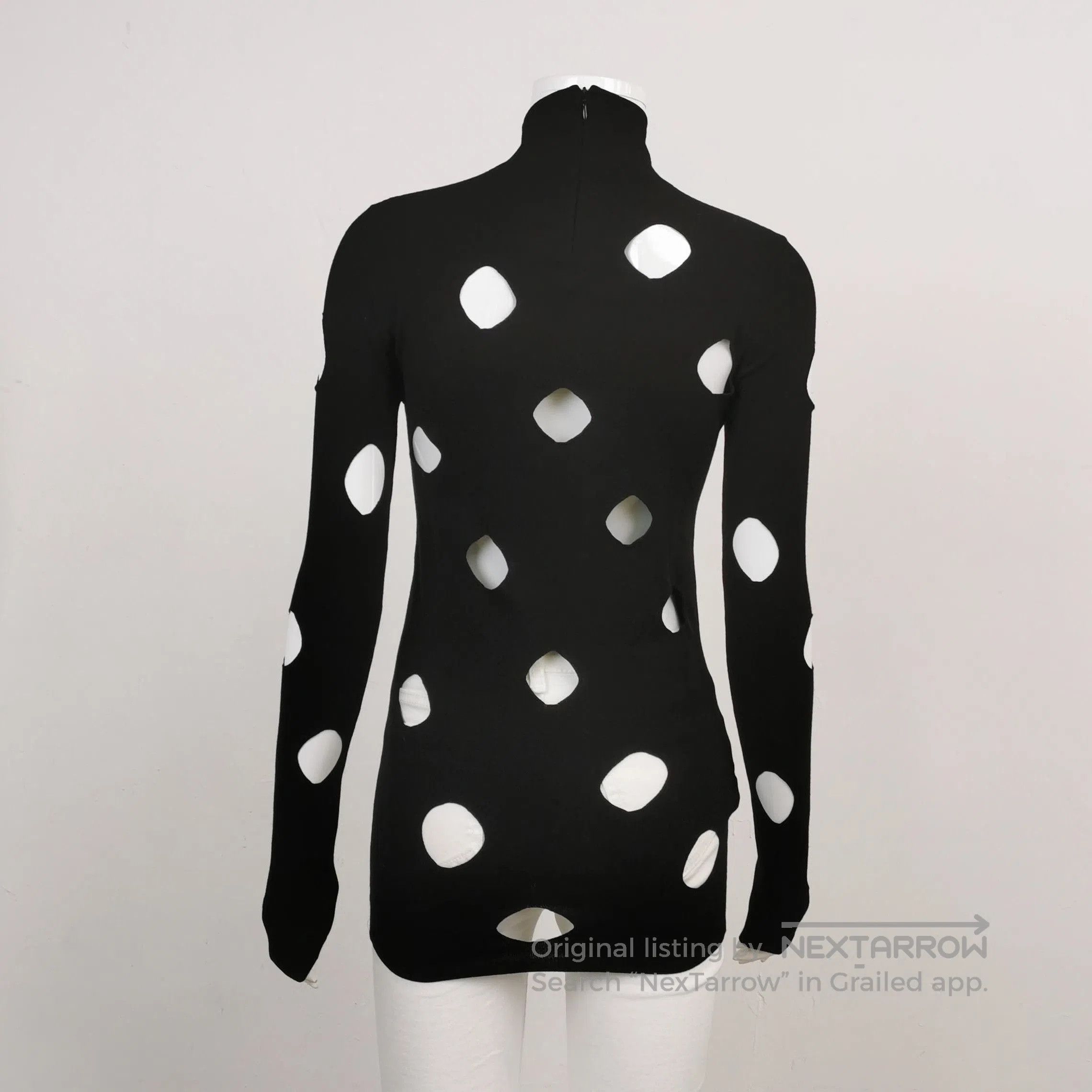Prada Prada Black Hollow-Out Logo Knit Top . Size US L / EU 52-54 / 3 - 2 Thumbnail
