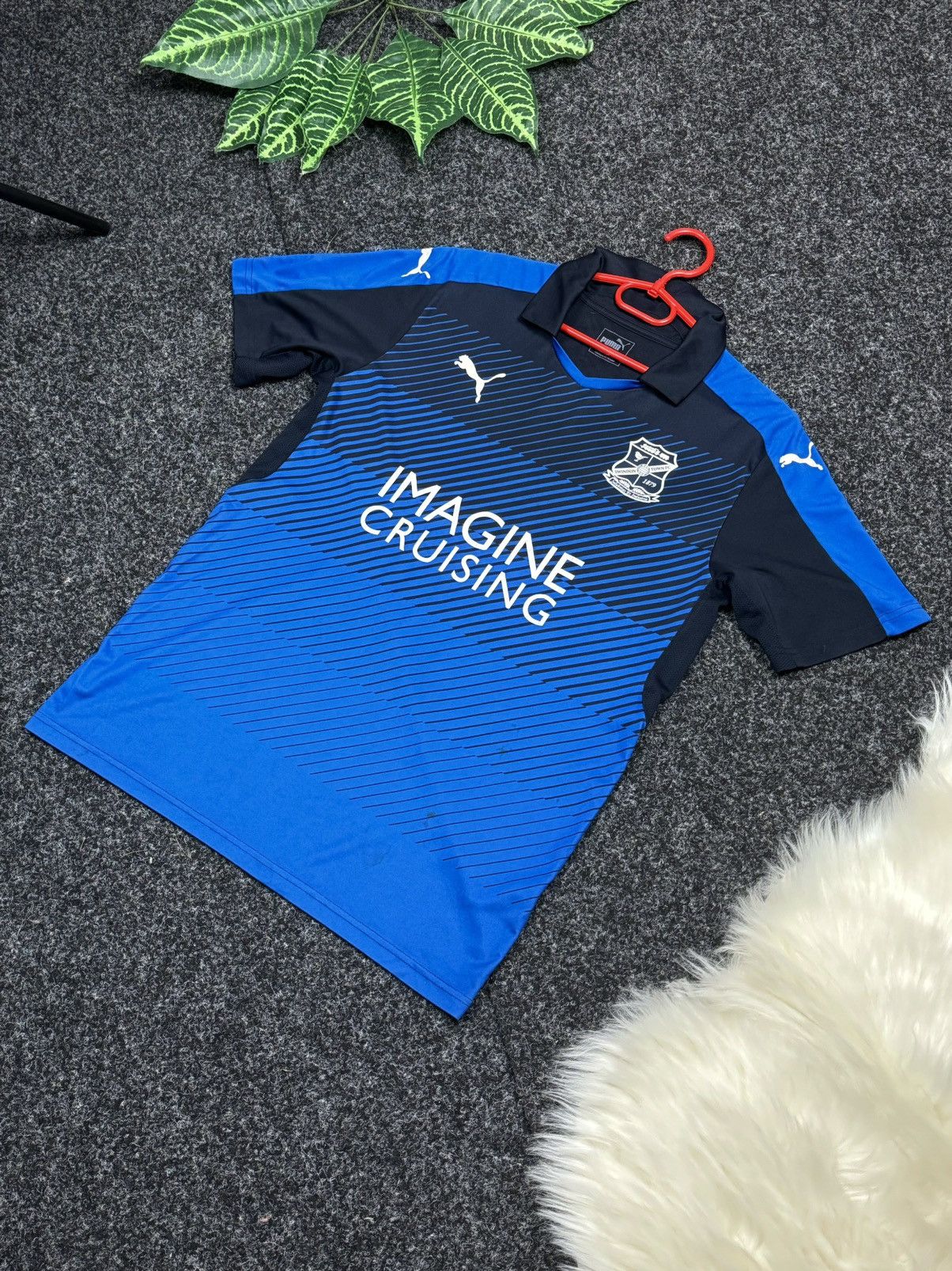 Puma Puma Swindon Town 2016-17 Away Kit soccer jersey size M Size US M / EU 48-50 / 2 - 1 Thumbnail