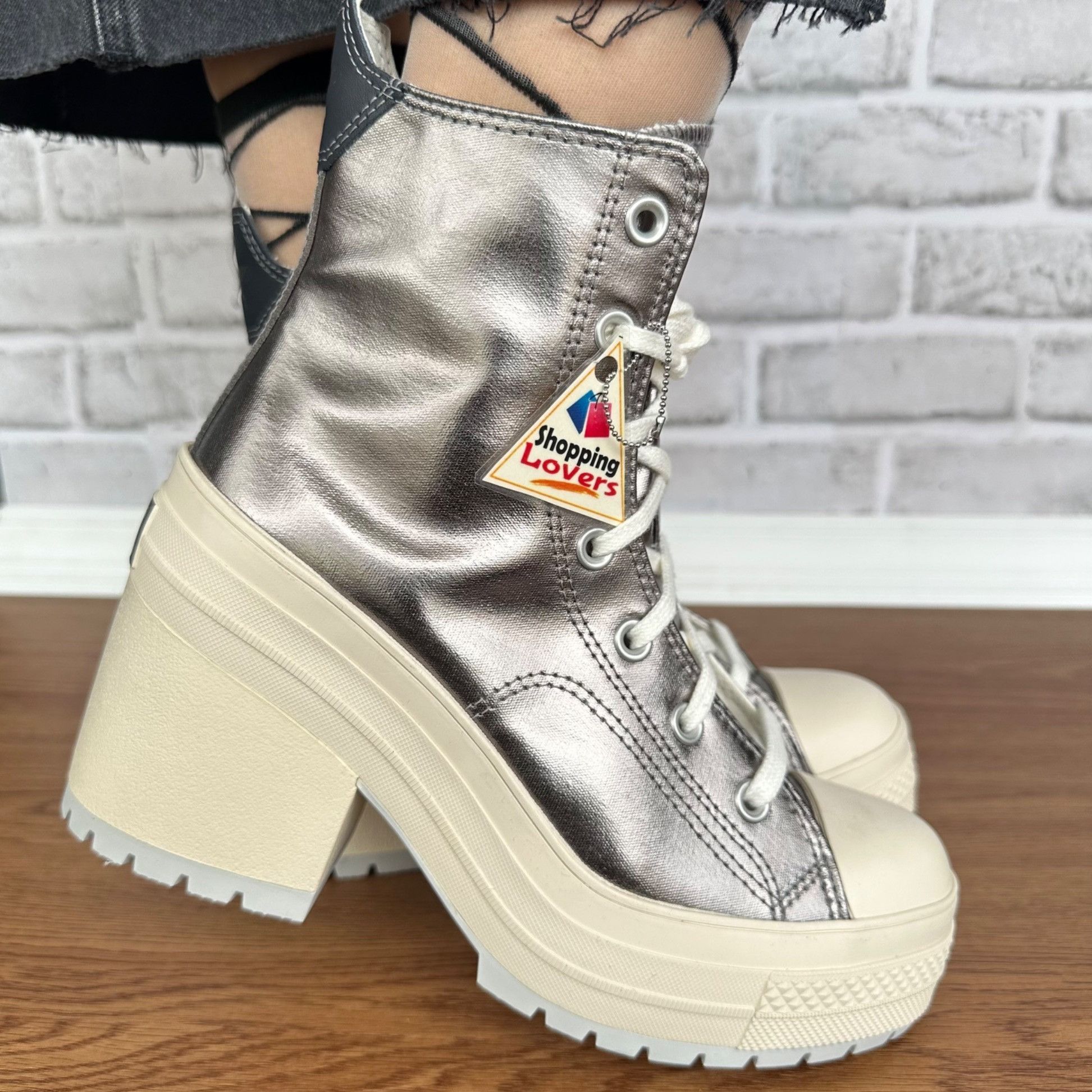 Converse ⭐Converse Chuck 70 De Luxe Heel 7.5 Women Shoes Sneakers Met Size US 7.5 / IT 37.5 - 9 Thumbnail