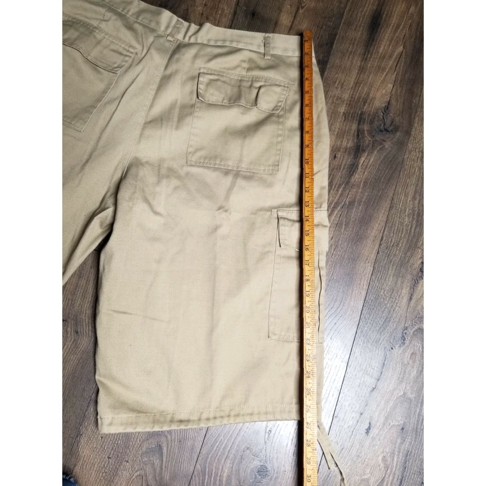 Etro VINTAGE Cargo Shorts Mens Size 40 Khaki Leg Tie Skater Retro Mens Size US 40 / EU 56 - 3 Thumbnail