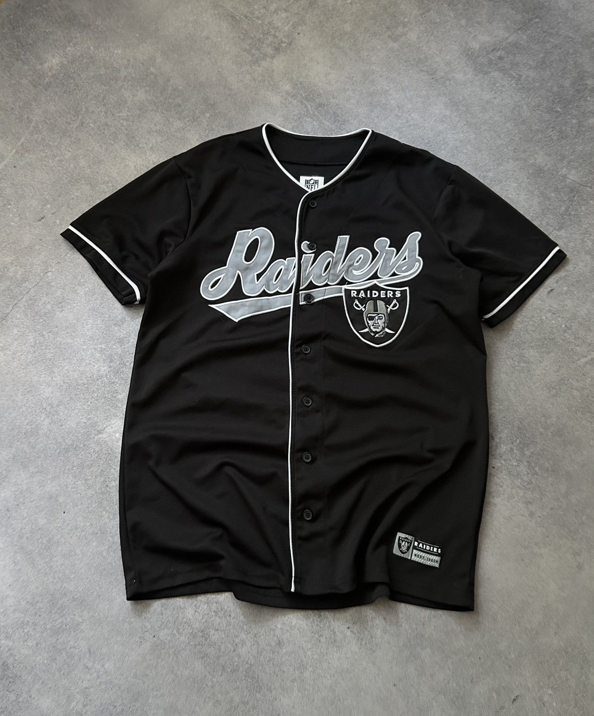 NFL Raiders Oakland Big logo Jersey mens Size US M / EU 48-50 / 2 - 1 Thumbnail