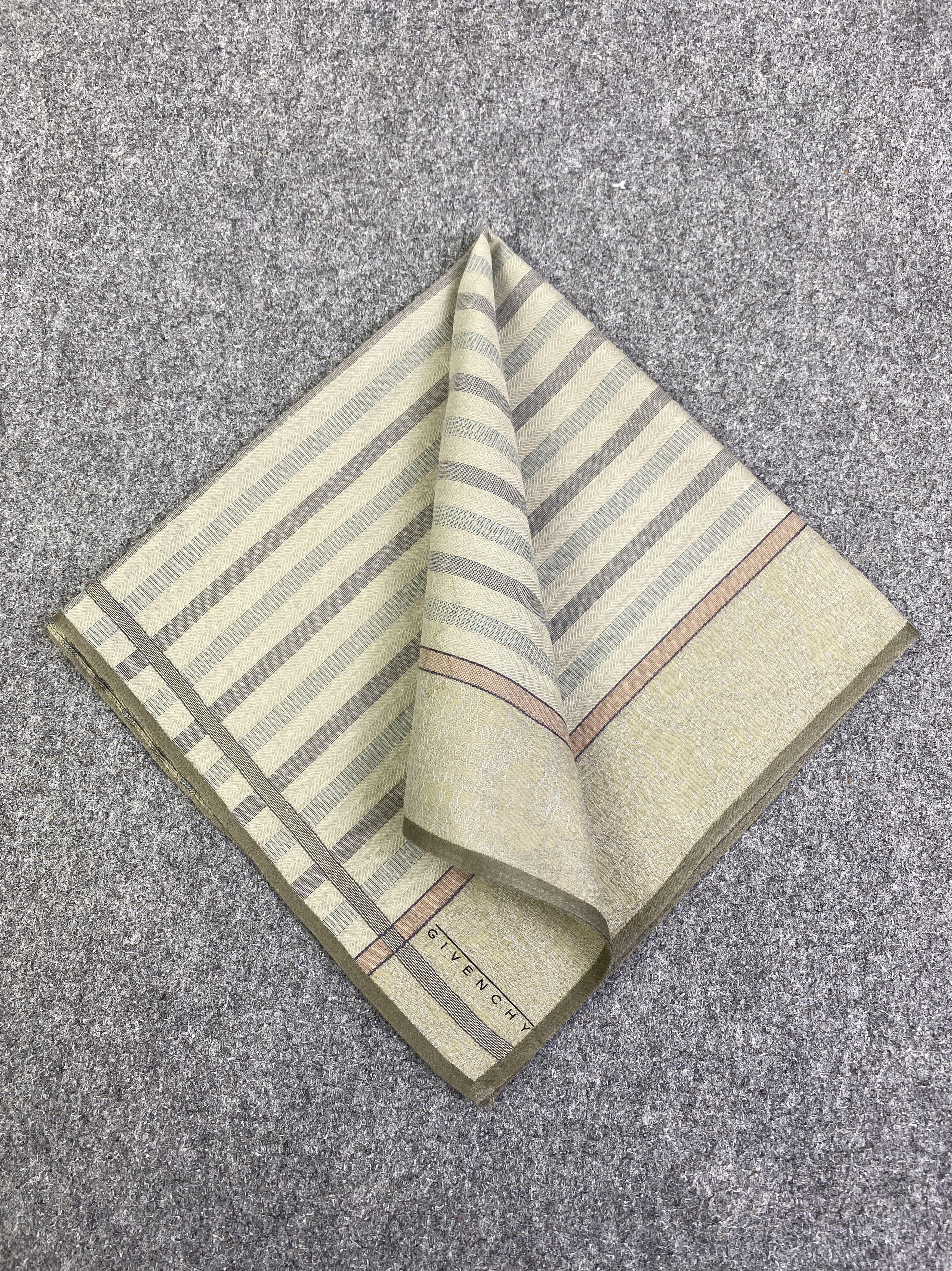 Givenchy Vintage Givenchy Handkerchief / Neckerchief HKC1084 Size ONE SIZE - 3 Thumbnail