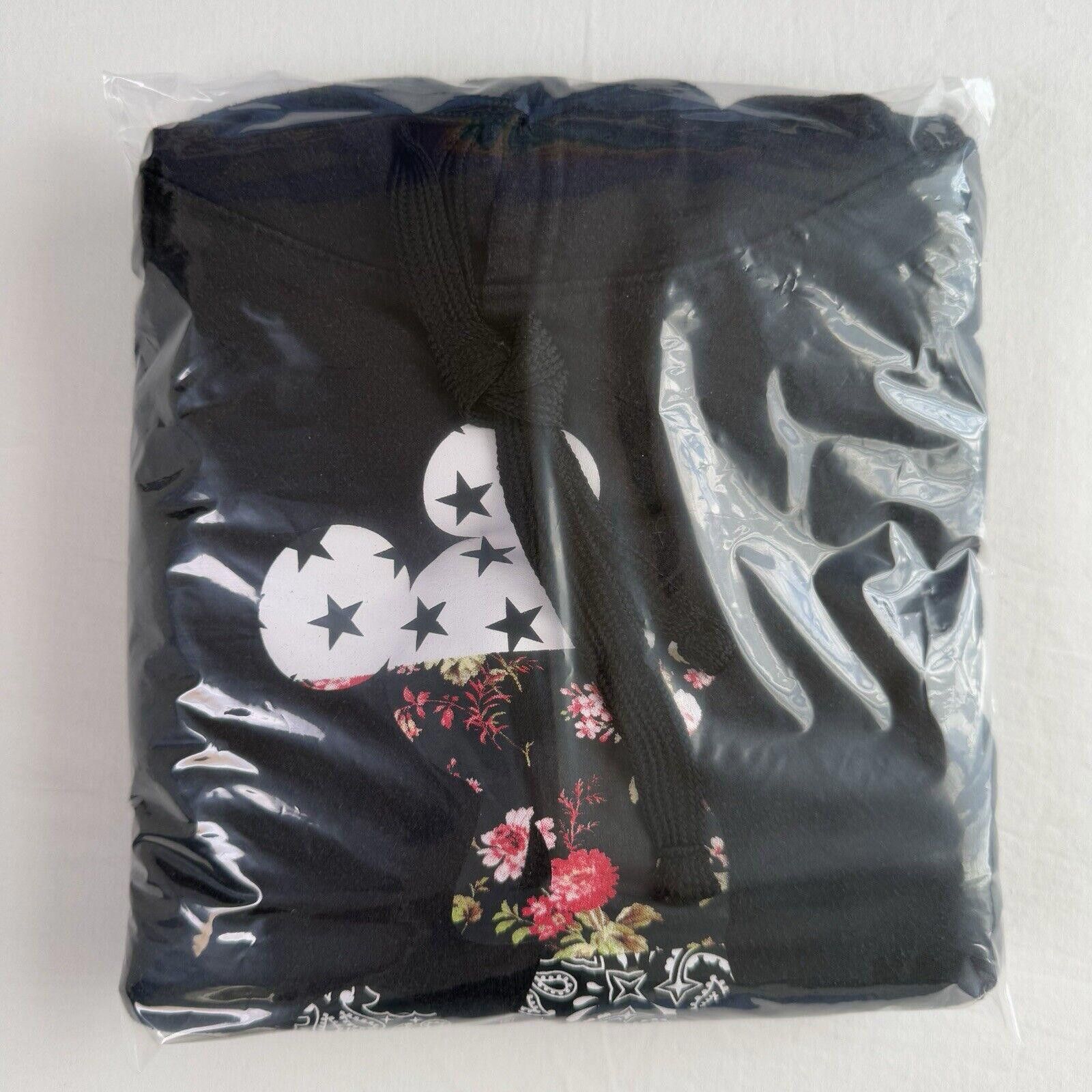 NEFF Disney Collection by Neff Black Mickey Mouse Hoodie Men’s S Size US 30 / EU 46 - 9 Thumbnail