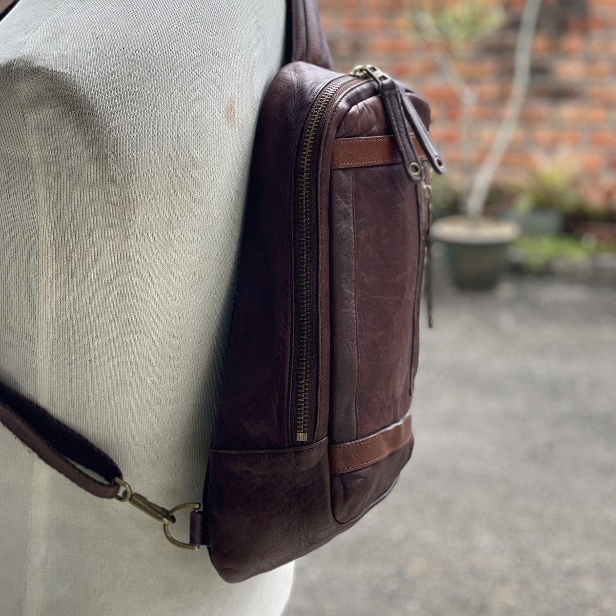 Japanese Brand × Leather × MasterPiece Masterpiece 🇯🇵 Full Leather Brown Crossbody Size ONE SIZE - 4 Thumbnail