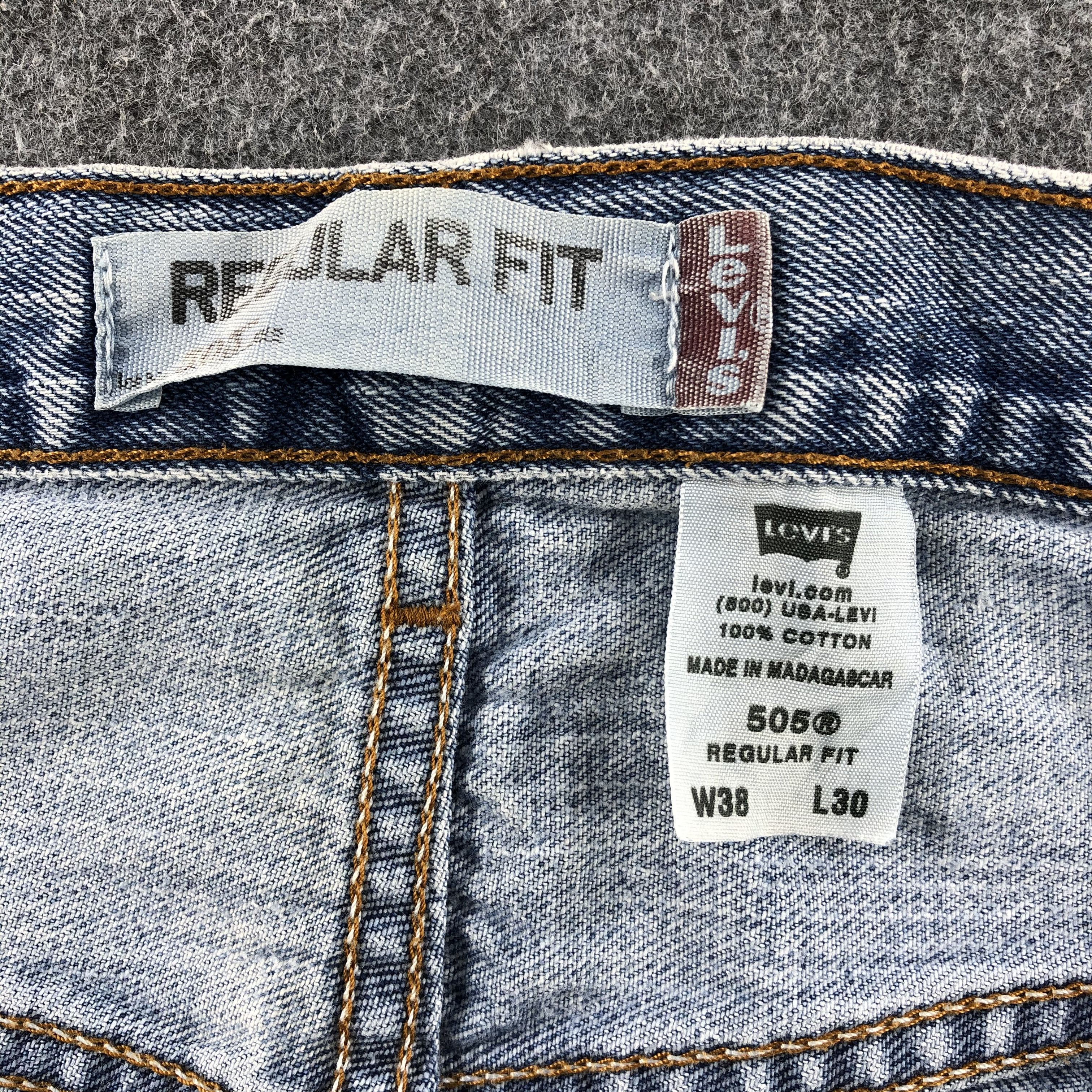 Levi's Vintage Levis 505 Jeans- J1309 Size US 37 - 10 Thumbnail