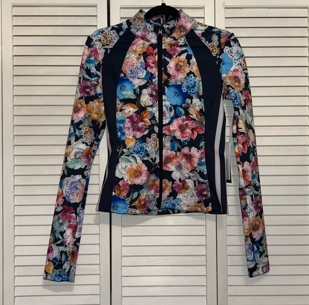 Johnny Was JOHNNY WAS ACTIVE FALL DANCE FITTED ATHLETIC Floral JACKET Size XS / US 0-2 / IT 36-38 - 5 Thumbnail