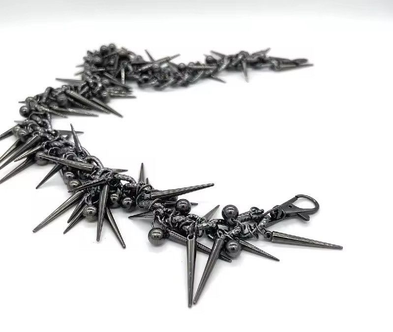 Jewelry Retro streetwear punk rivet spike pants pocket chain Size ONE SIZE - 4 Thumbnail