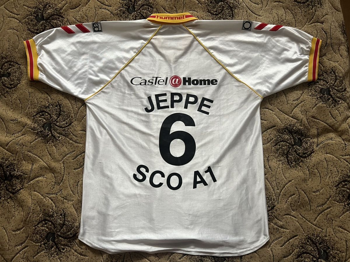 Vintage Vintage Hummel Go Ahead Eagles 1999 Soccer Jersey 6 Jeppe Size US XL / EU 56 / 4 - 23 Thumbnail