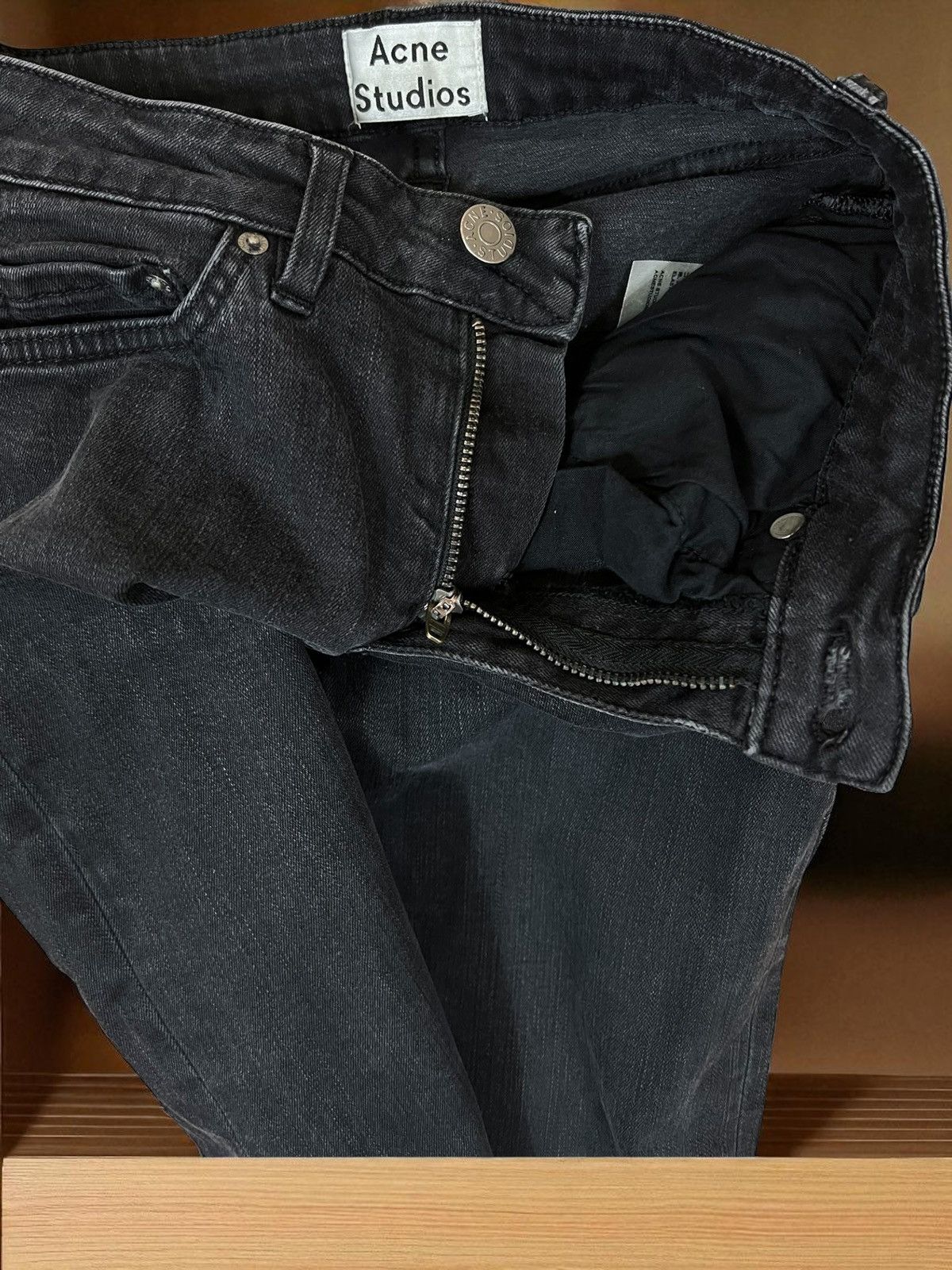 Acne Studios Acne Studios Skin 5 Used Black jeans size W24 L32 Size 24" / US 00 / IT 34 - 5 Thumbnail