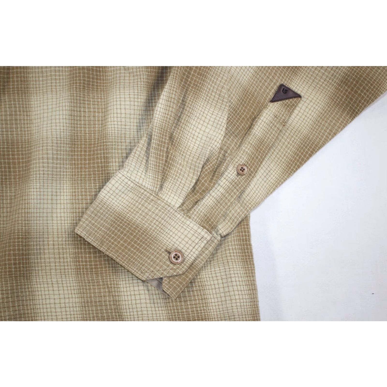 Burton Burton Shirt Men's Medium Flannel Button Down 100% Cotton Plaid Beige Size US M / EU 48-50 / 2 - 2 Thumbnail