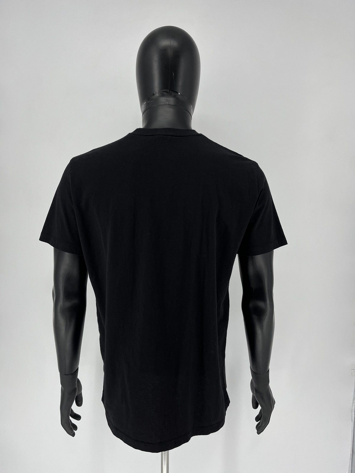 Japanese Brand T-shirt stylish bear, chic print, rare find Size US L / EU 52-54 / 3 - 8 Thumbnail