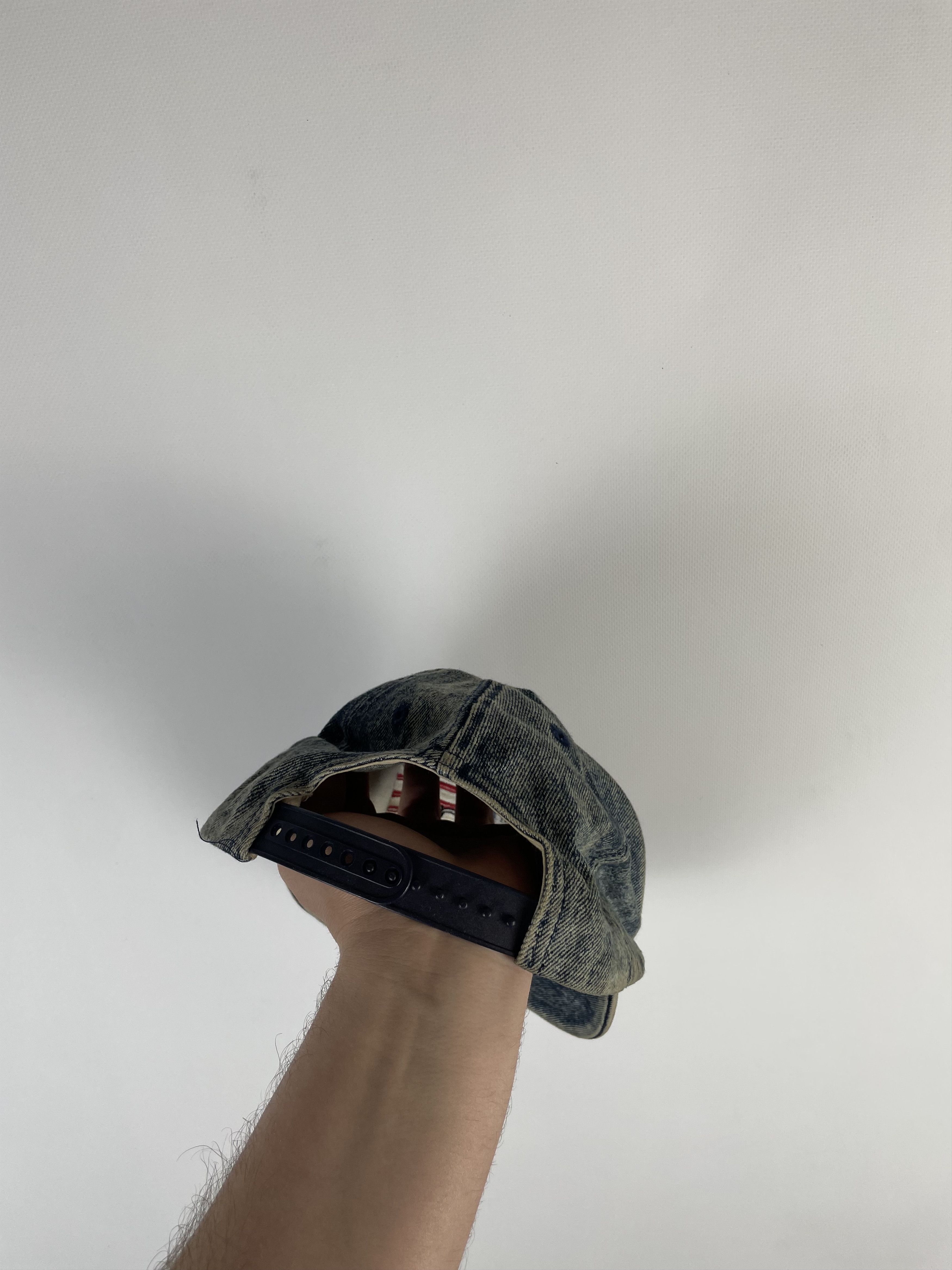 Adidas 90s Adidas Embroidered USA Flag Rare Vintage Denim Cap,Hat Size ONE SIZE - 5 Thumbnail