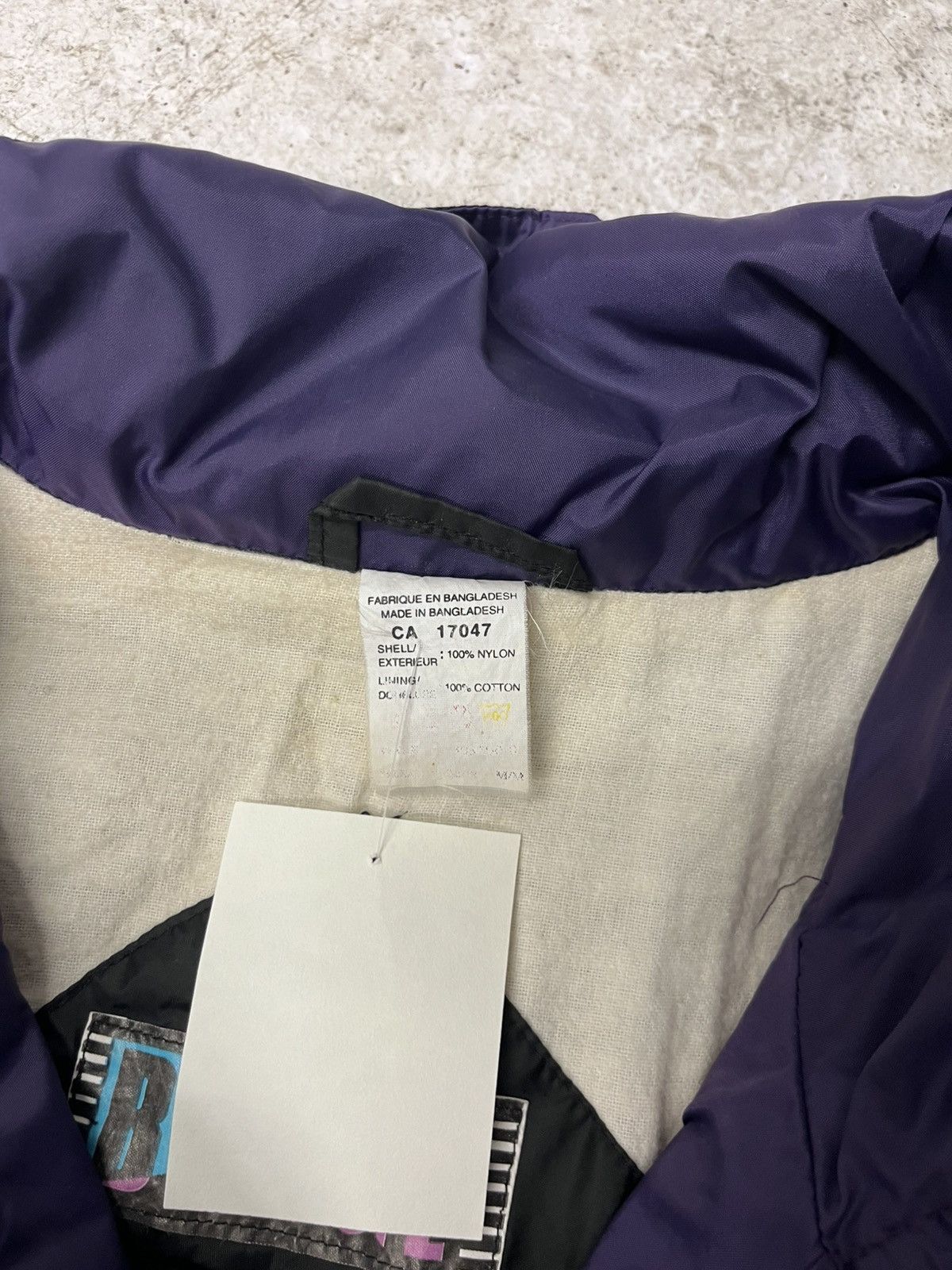 Vintage Vintage black and purple windbreaker jacket Size US M / EU 48-50 / 2 - 3 Thumbnail