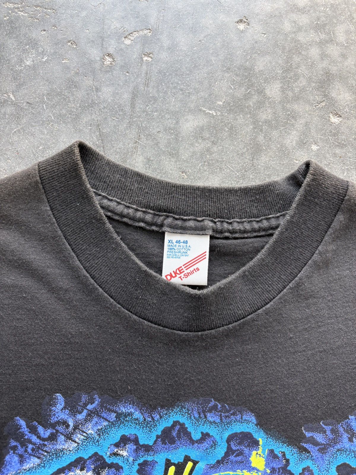 Vintage Vintage 90s Darrell Waltrip Lightning Graphic Tee Size US L / EU 52-54 / 3 - 4 Thumbnail
