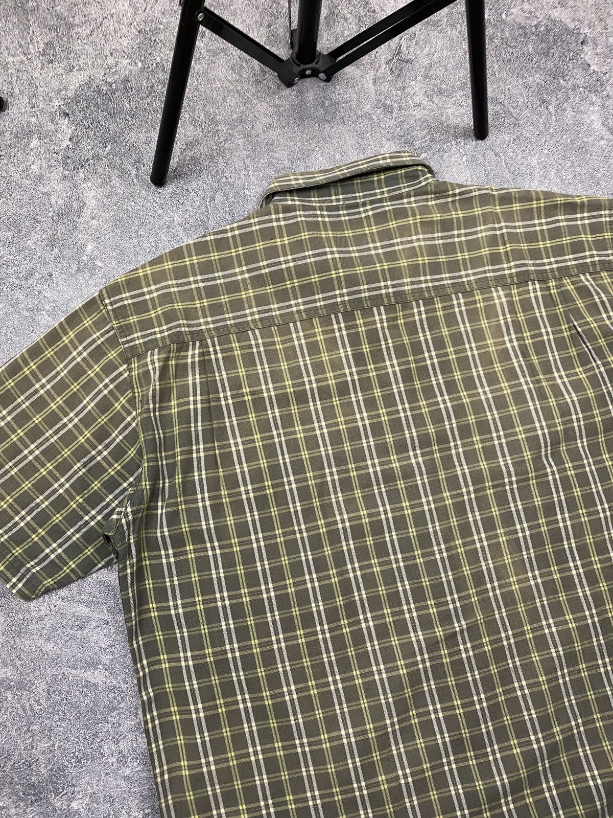 Fjallraven × Vintage Fjallraven Short Sleeve Button Up Faded T-shirt Check Tee Size US L / EU 52-54 / 3 - 12 Thumbnail