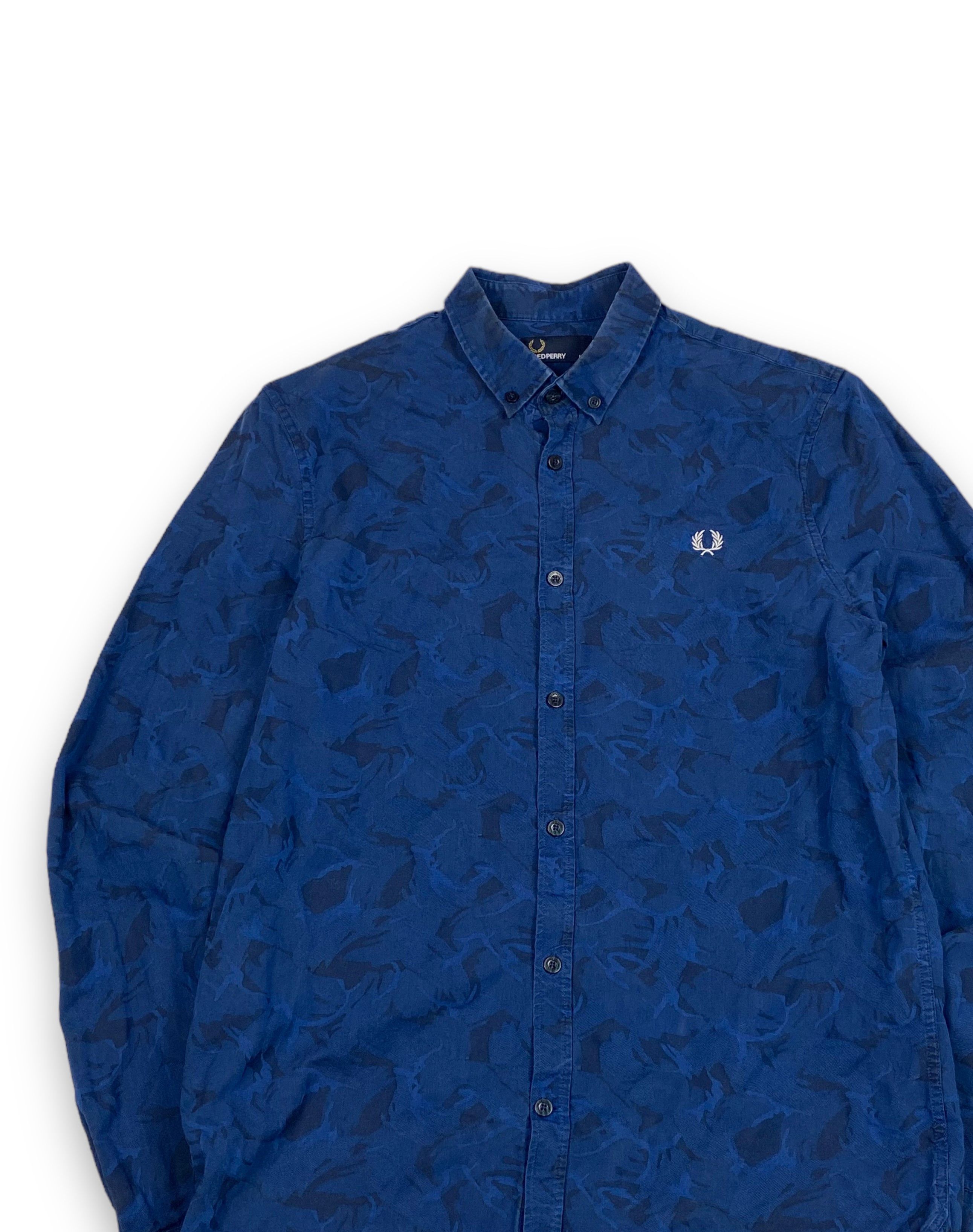 Fred Perry Vintage FRED PERRY Blue Camo Button Up Shirt M608 Size US M / EU 48-50 / 2 - 3 Thumbnail