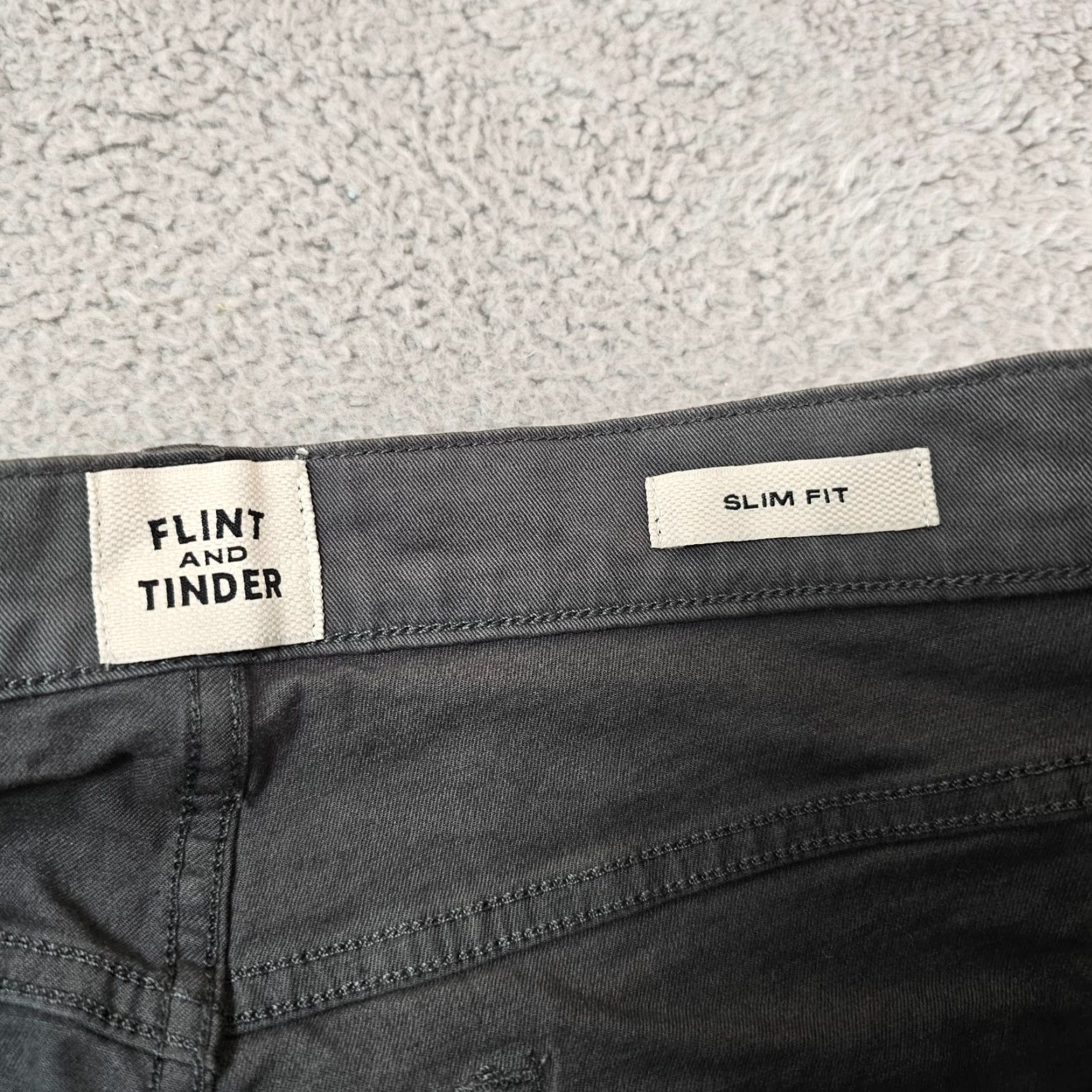 Flint And Tinder Flint and Tinder Jeans Mens Slim Tapered 31x30 Grey Denim Zip Button 5-Pocket City Preppy Modern Stretch Size US 31 - 3 Thumbnail