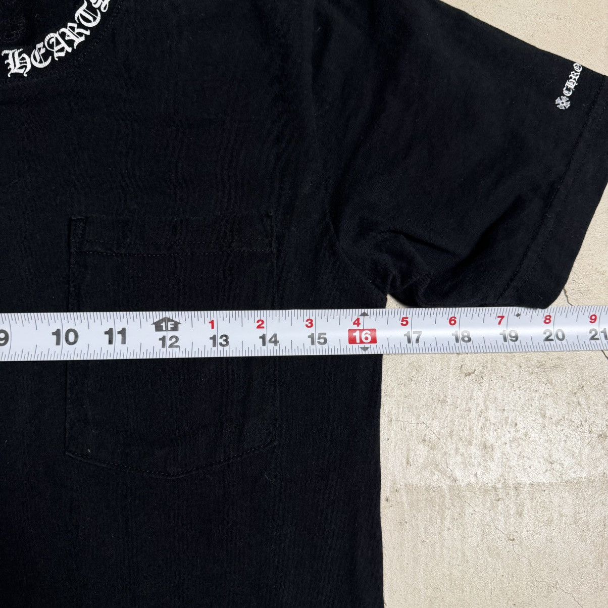 Chrome Hearts Chrome Hearts Gothic Script Neck Logo T Shirt Size US S / EU 44-46 / 1 - 11 Thumbnail