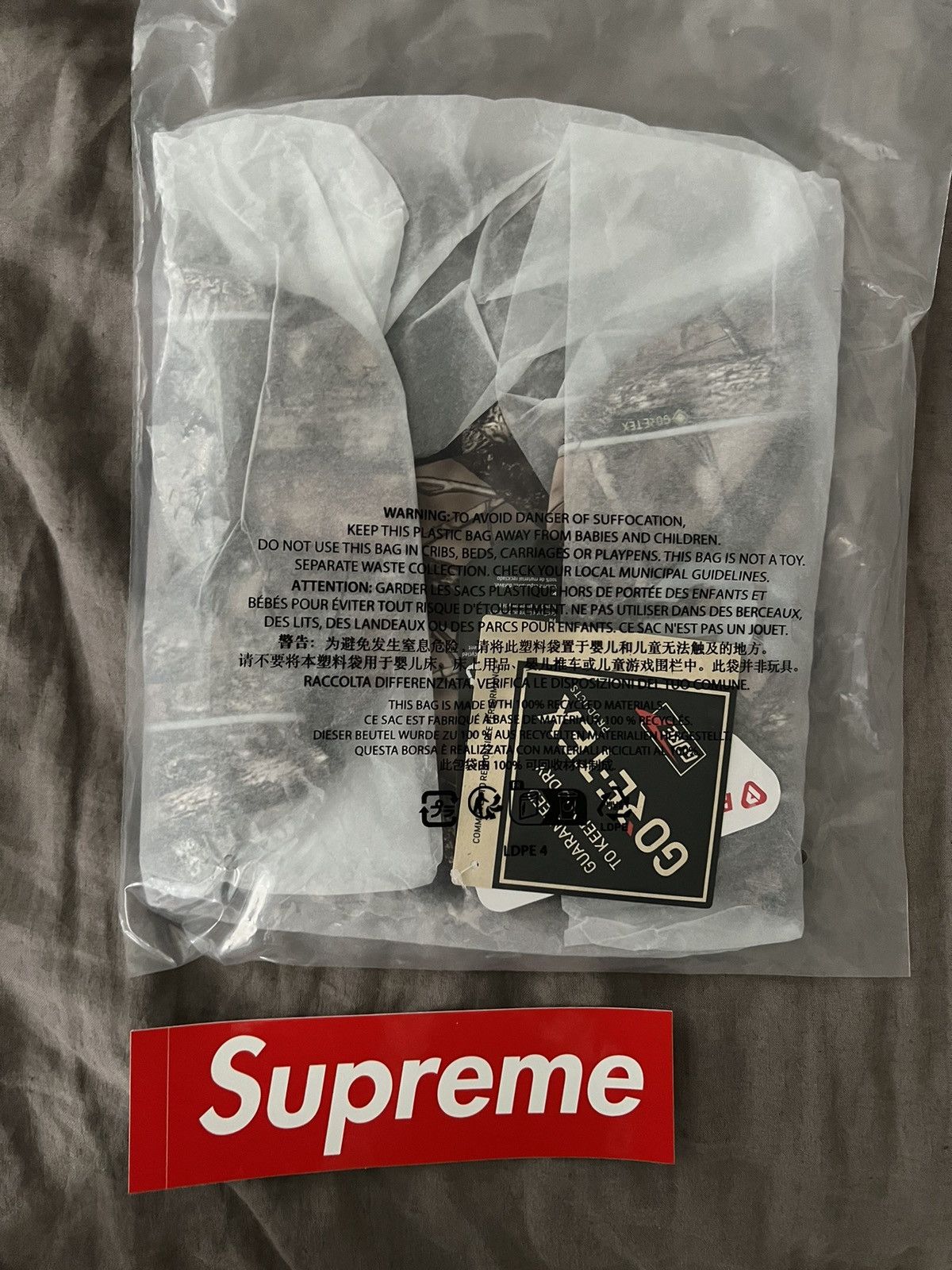 Supreme Supreme GORE-TEX Dog Jacket Coat TrueTimber HTC Fall Camo Size ONE SIZE - 2 Thumbnail