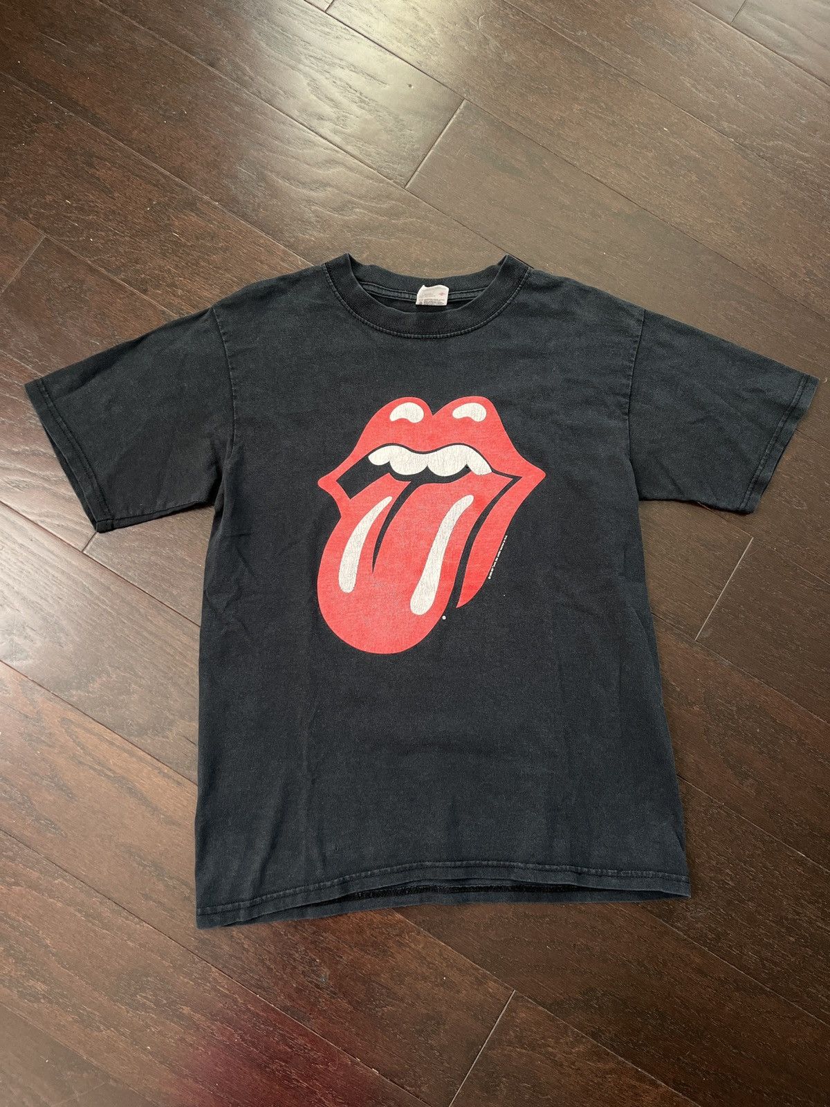 Band Tees Vintage 1993 THE ROLLING STONES Big Tongue Distressed Tee S Size US S / EU 44-46 / 1 - 3 Thumbnail