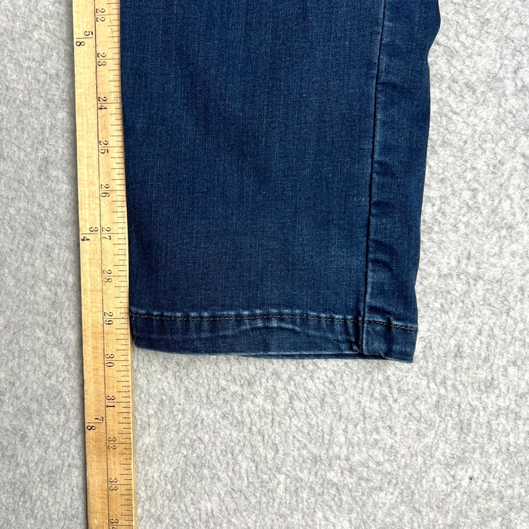 Vintage Mugsy Fultons Jeans Slim Fit Stretch Denim 36x30 Mens Blue Pants Cotton Logo Comfort Straight Modern 5-Pocket Denim Jeans Mens Size US 36 / EU 52 - 7 Thumbnail