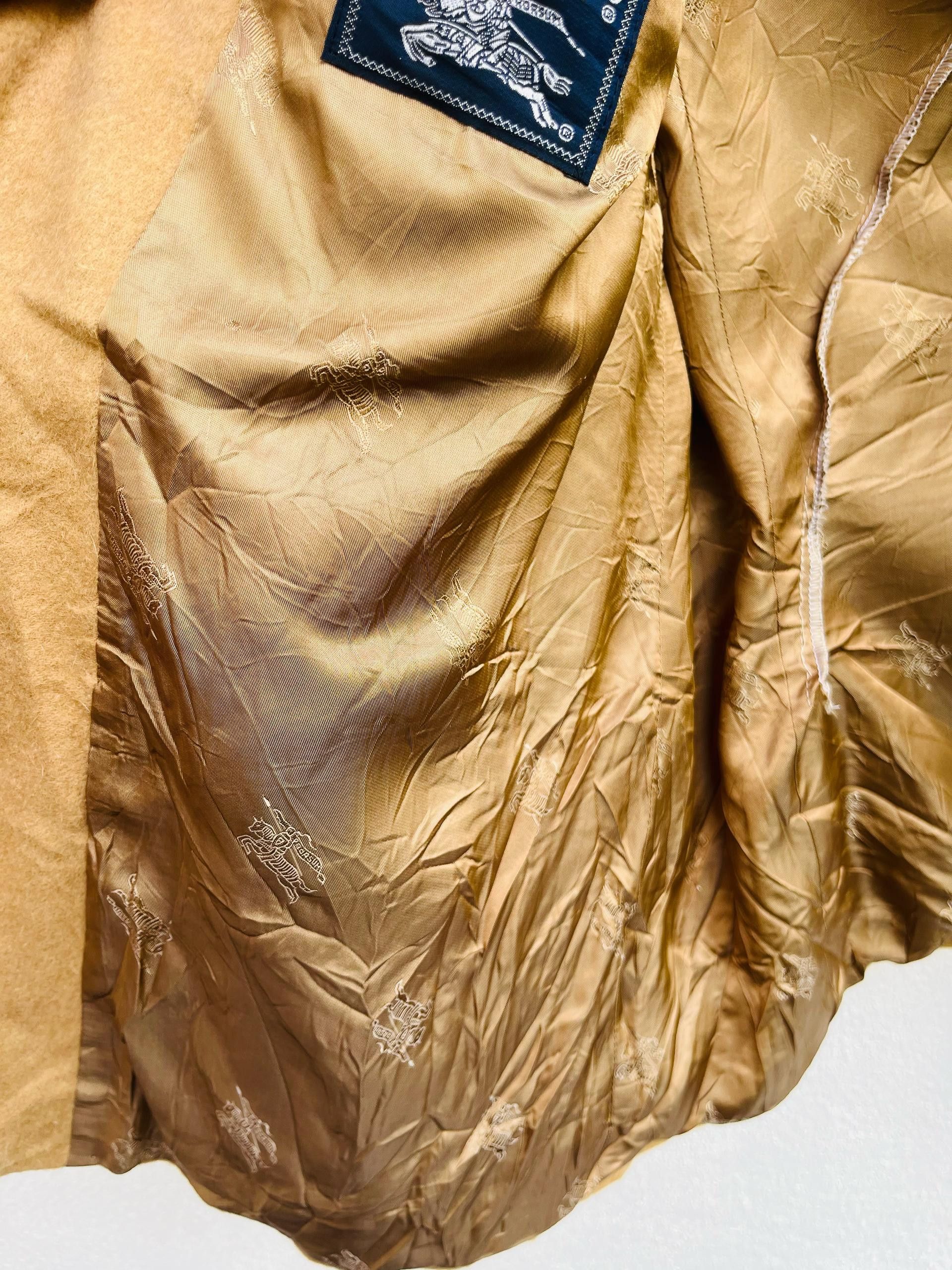 Burberry × Vintage Vintage Burberrys Bullocks 100% Pure Camel Hair Wool Jacket Size US L / EU 52-54 / 3 - 15 Thumbnail