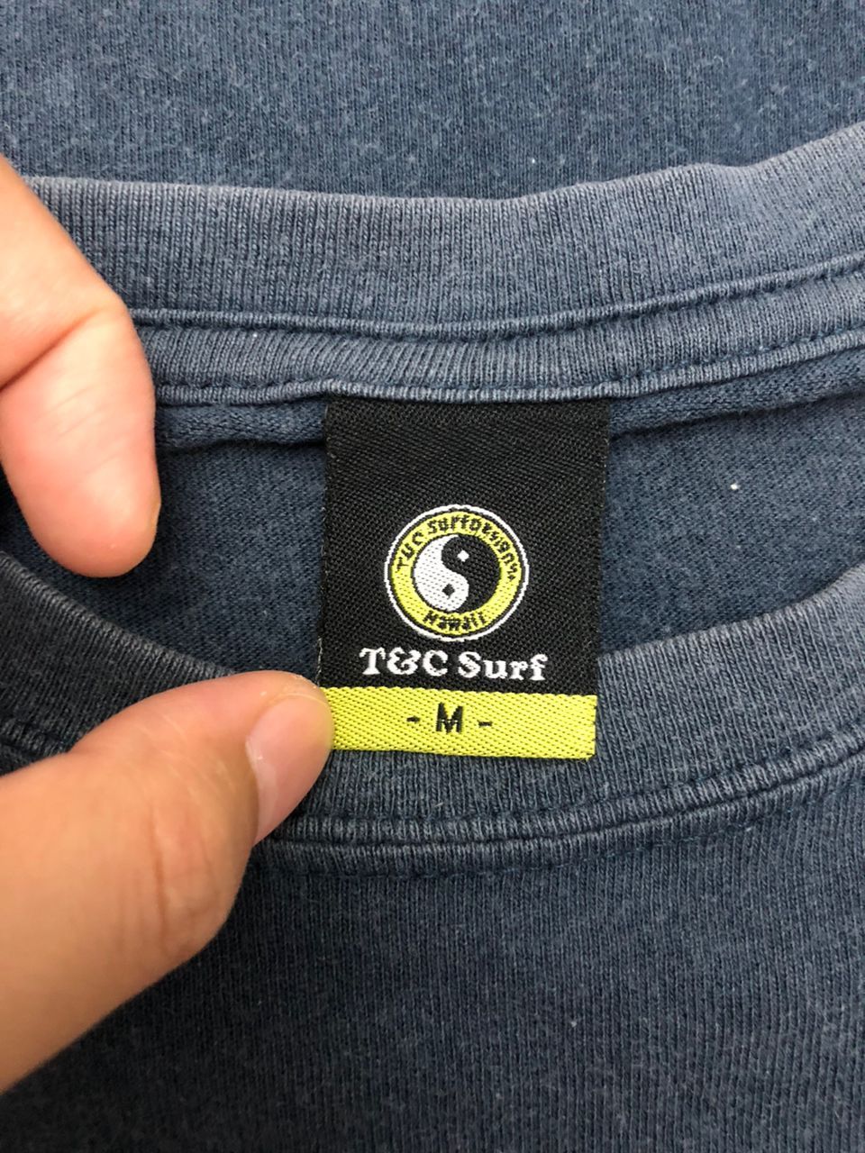 Vintage Vintage T&C Surf Design t shirt gold fish sukajan Size US M / EU 48-50 / 2 - 4 Thumbnail