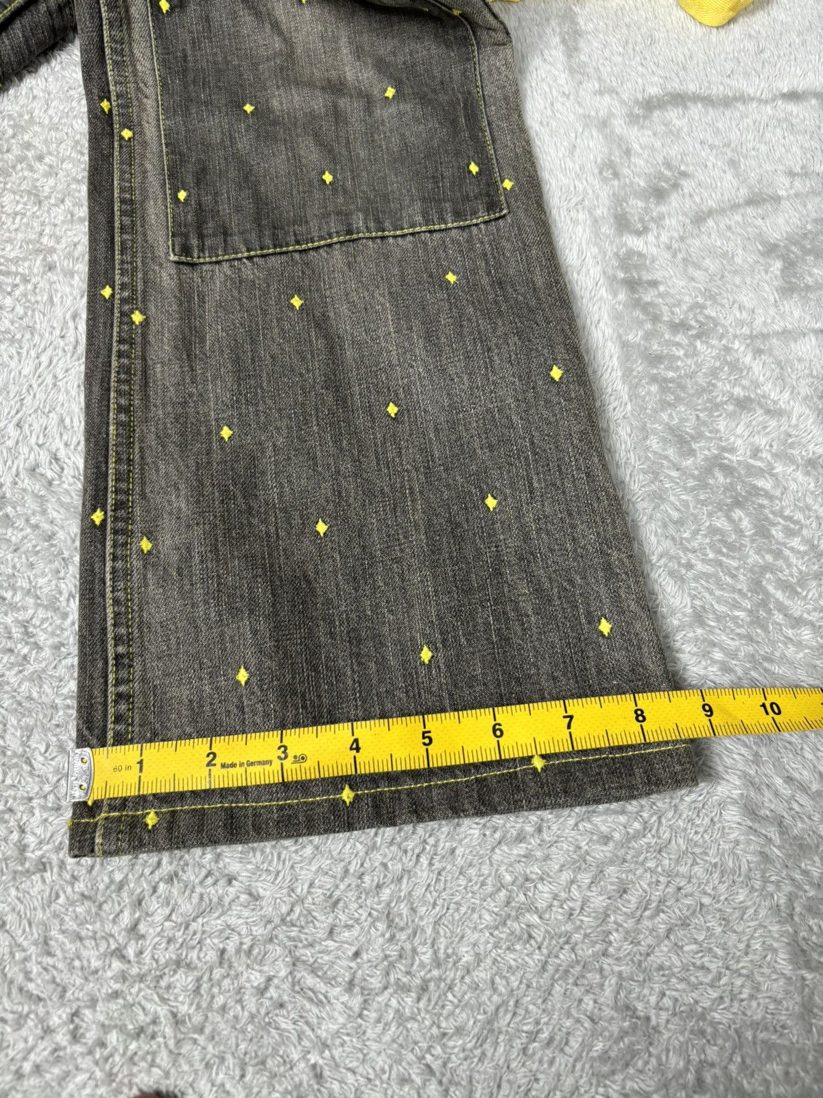 Undercover Undercover SS02 Priod Diamond Jeans. S0337 Size US 29 - 14 Thumbnail