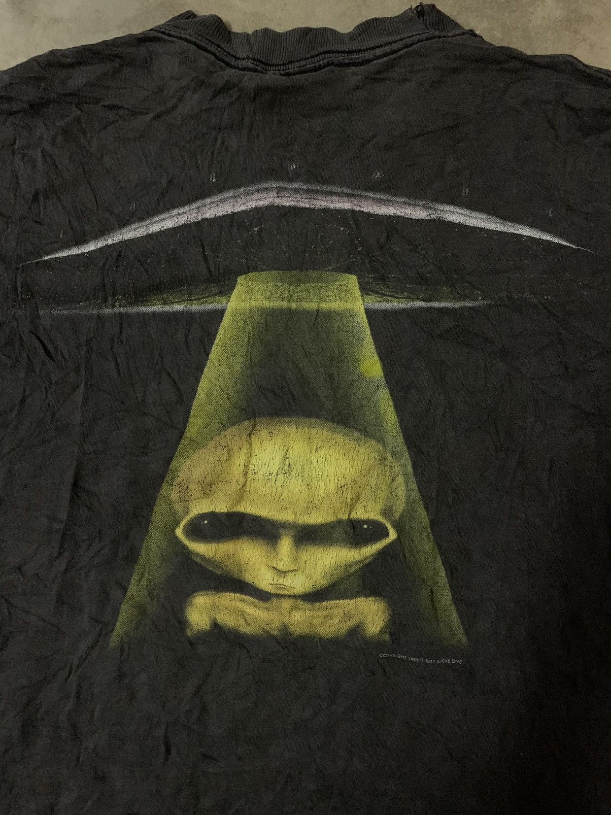 Alien Workshop × Vintage Vintage 1996 Alien Workshop Uncovered Aliens Tee Size US L / EU 52-54 / 3 - 8 Thumbnail