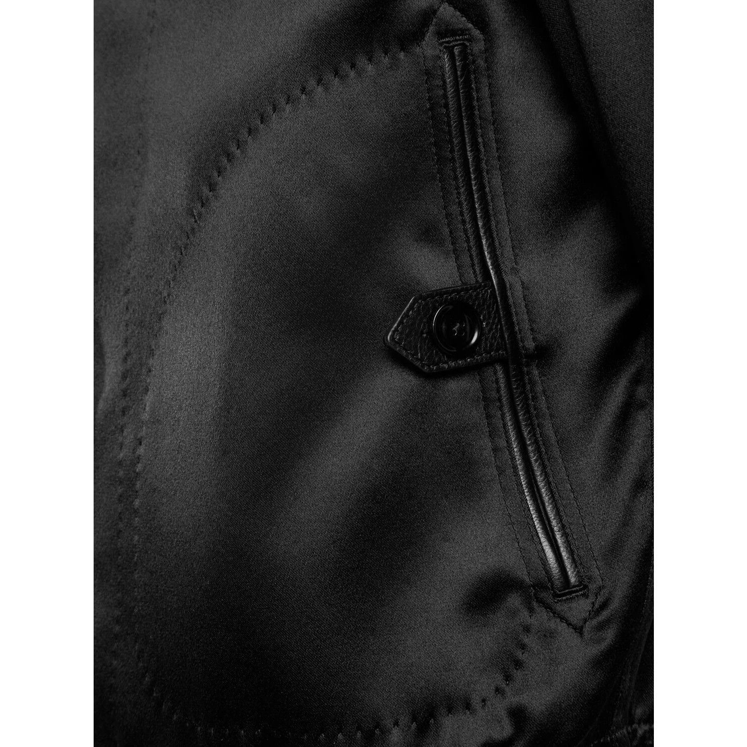 Tom Ford TOM FORD $6490 Black Silk/Satin Reversible Jacket New & Auth Size US XL / EU 56 / 4 - 4 Thumbnail
