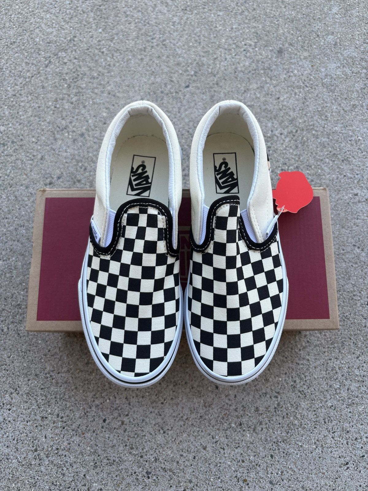 Vans DS Vans Classic Slip-On Checkerboard (PS) Size 2 UY Size US 4 / IT 34 - 5 Thumbnail