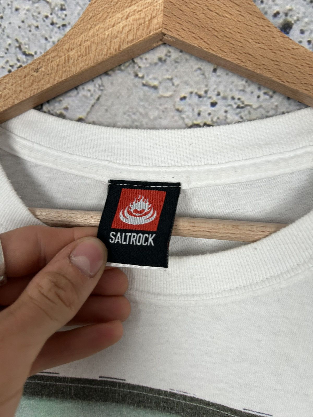 Vintage Vintage Saltrock Rap Baggy Skate Tee Streetwear Boxy Fit 90s Size US XL / EU 56 / 4 - 5 Thumbnail