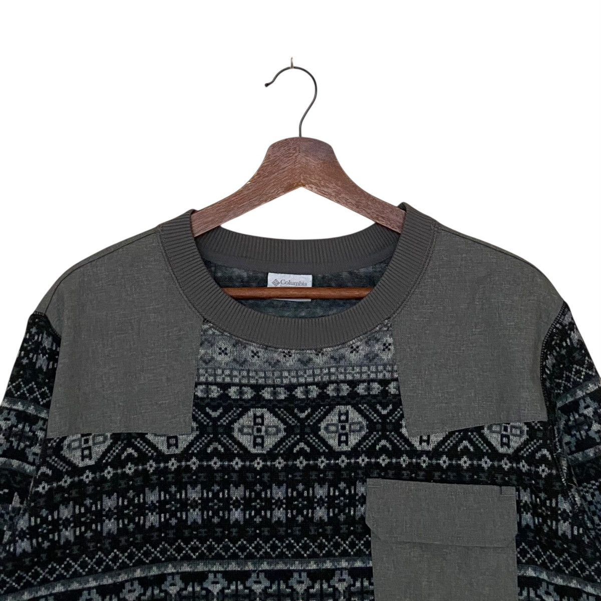 Columbia Vintage Columbia Navajo Sweatshirt 2000s Size US XL / EU 56 / 4 - 7 Thumbnail