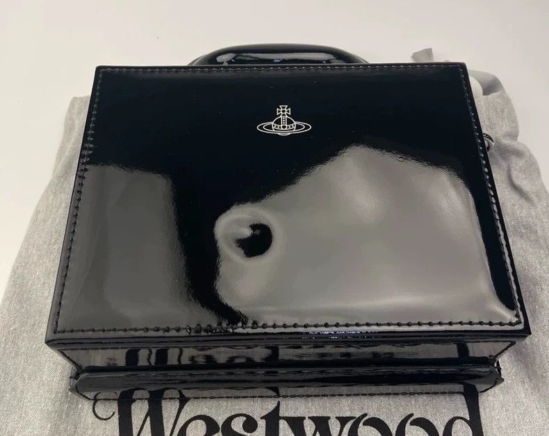 Vivienne Westwood vivienne westwood size os Puppy Love Toy box lacquered hard Size ONE SIZE - 7 Thumbnail