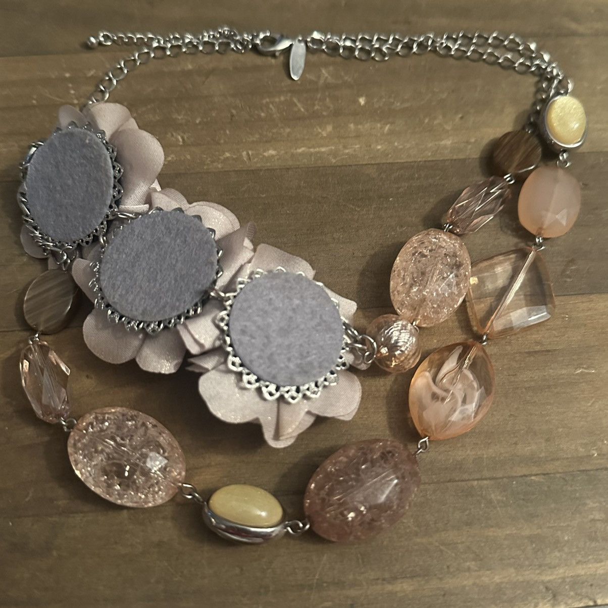 Other NY Collection silk roses & beads layered statement necklace Size ONE SIZE - 6 Thumbnail