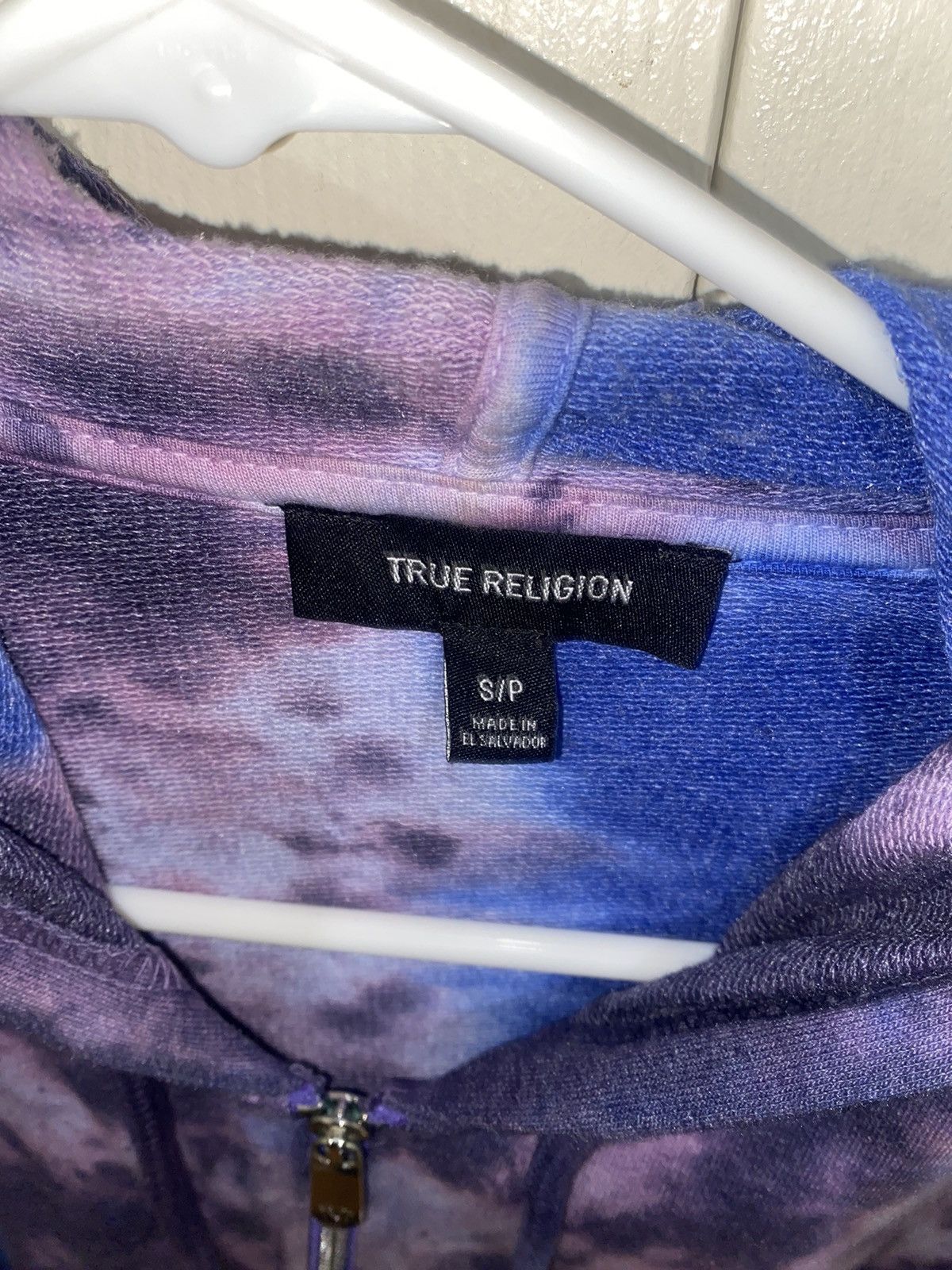 True Religion True religion purple city hoodie (sz-small) 100% Authentic Size US S / EU 44-46 / 1 - 3 Thumbnail